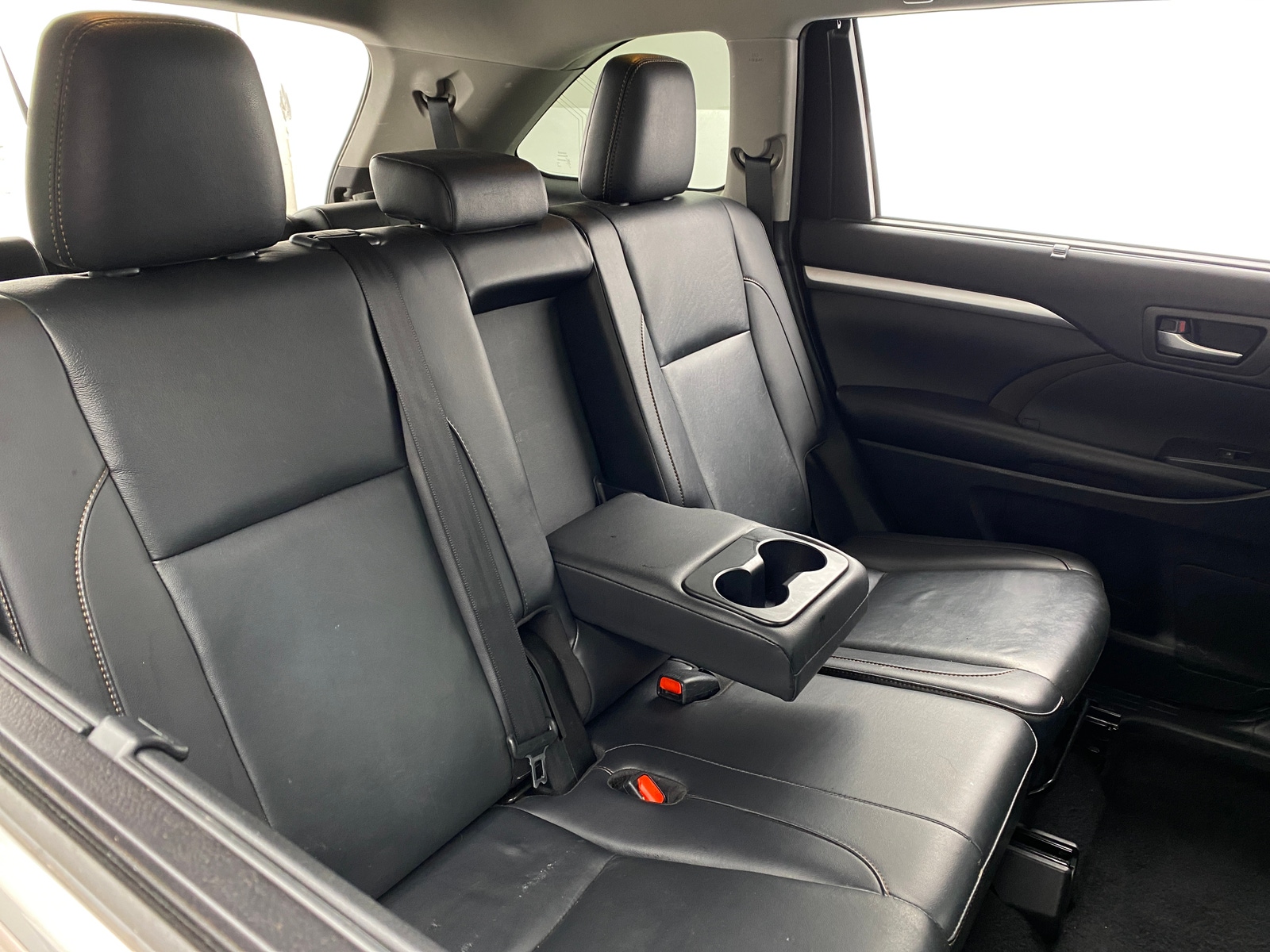 Thumbnail: 2019 Toyota Highlander - 5