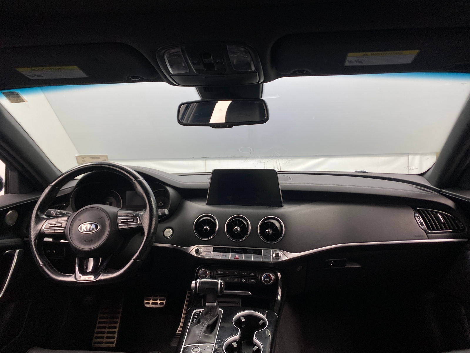 Thumbnail: 2020 Kia Stinger - 2