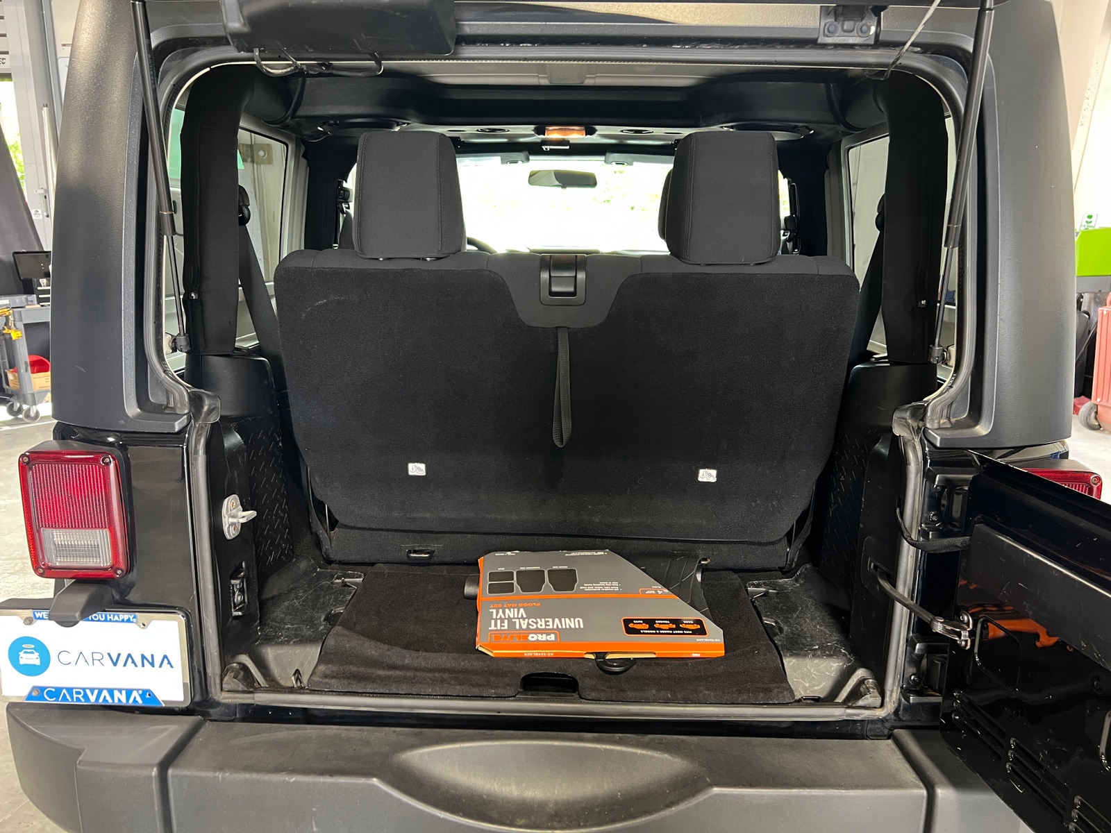 Thumbnail: 2013 Jeep Wrangler - 7