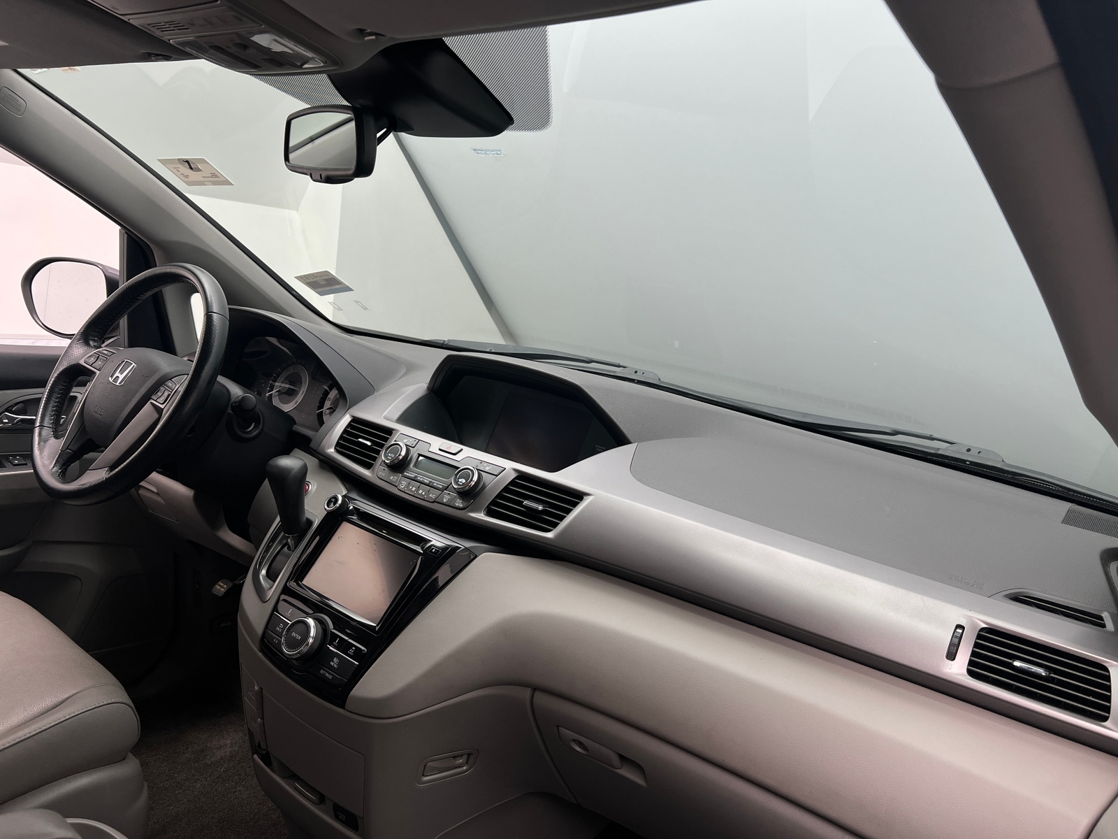 Thumbnail: 2015 Honda Odyssey - 2