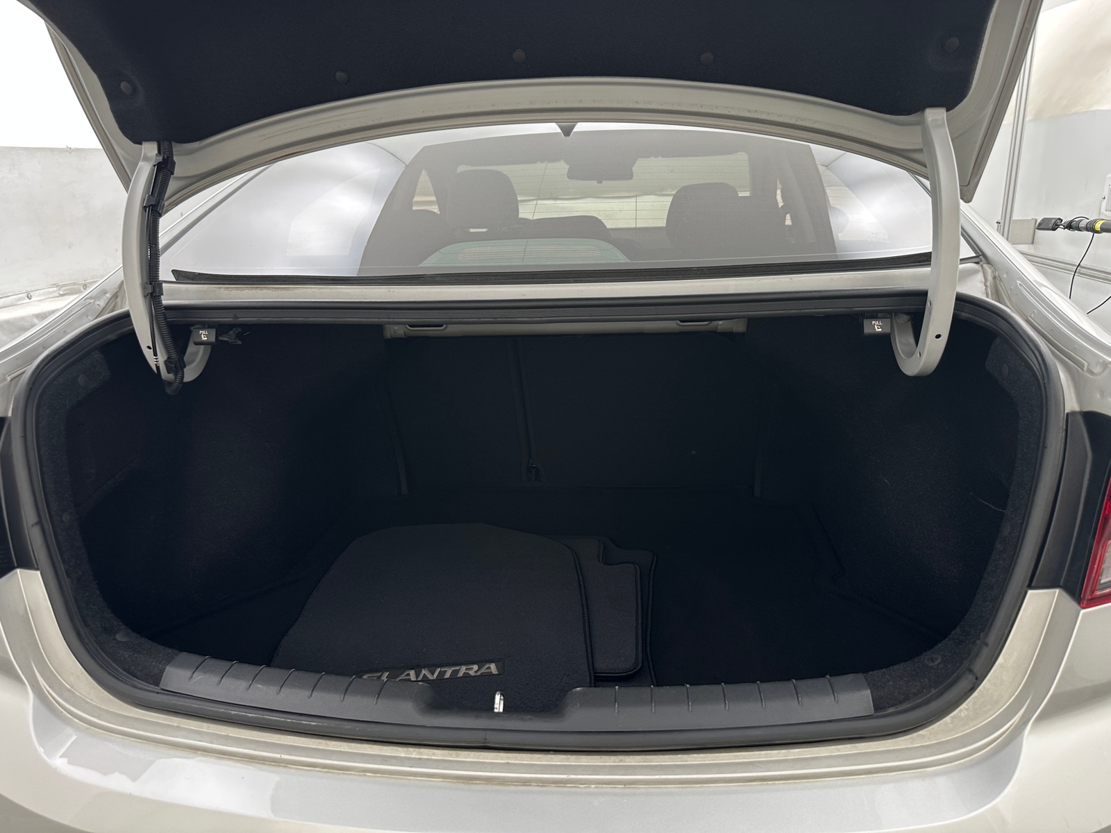 Thumbnail: 2019 Hyundai Elantra - 7