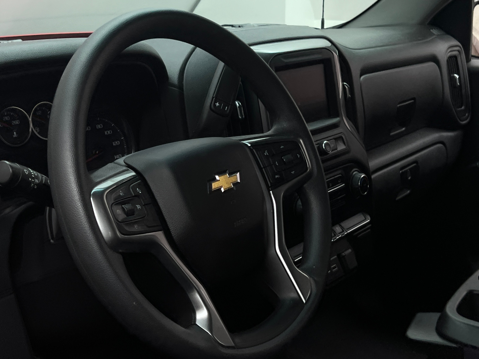 Thumbnail: 2022 Chevrolet Silverado 1500 - 5