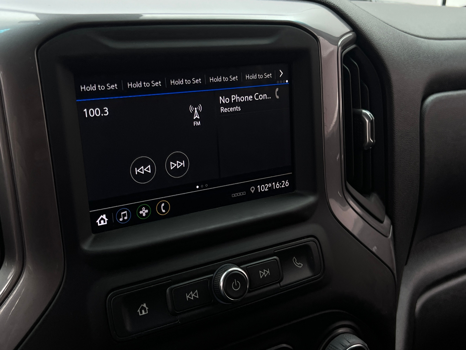 Thumbnail: 2022 Chevrolet Silverado 1500 - 4