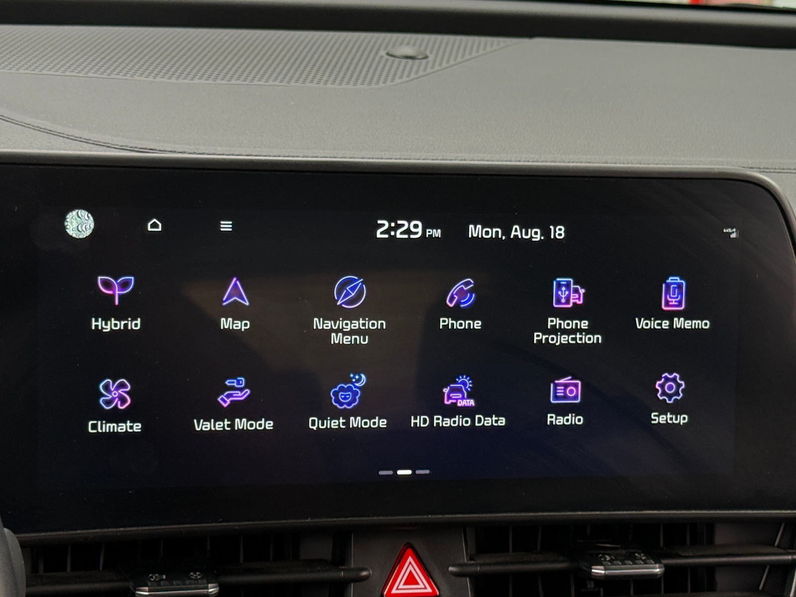 Thumbnail: 2023 Kia Sportage - 3