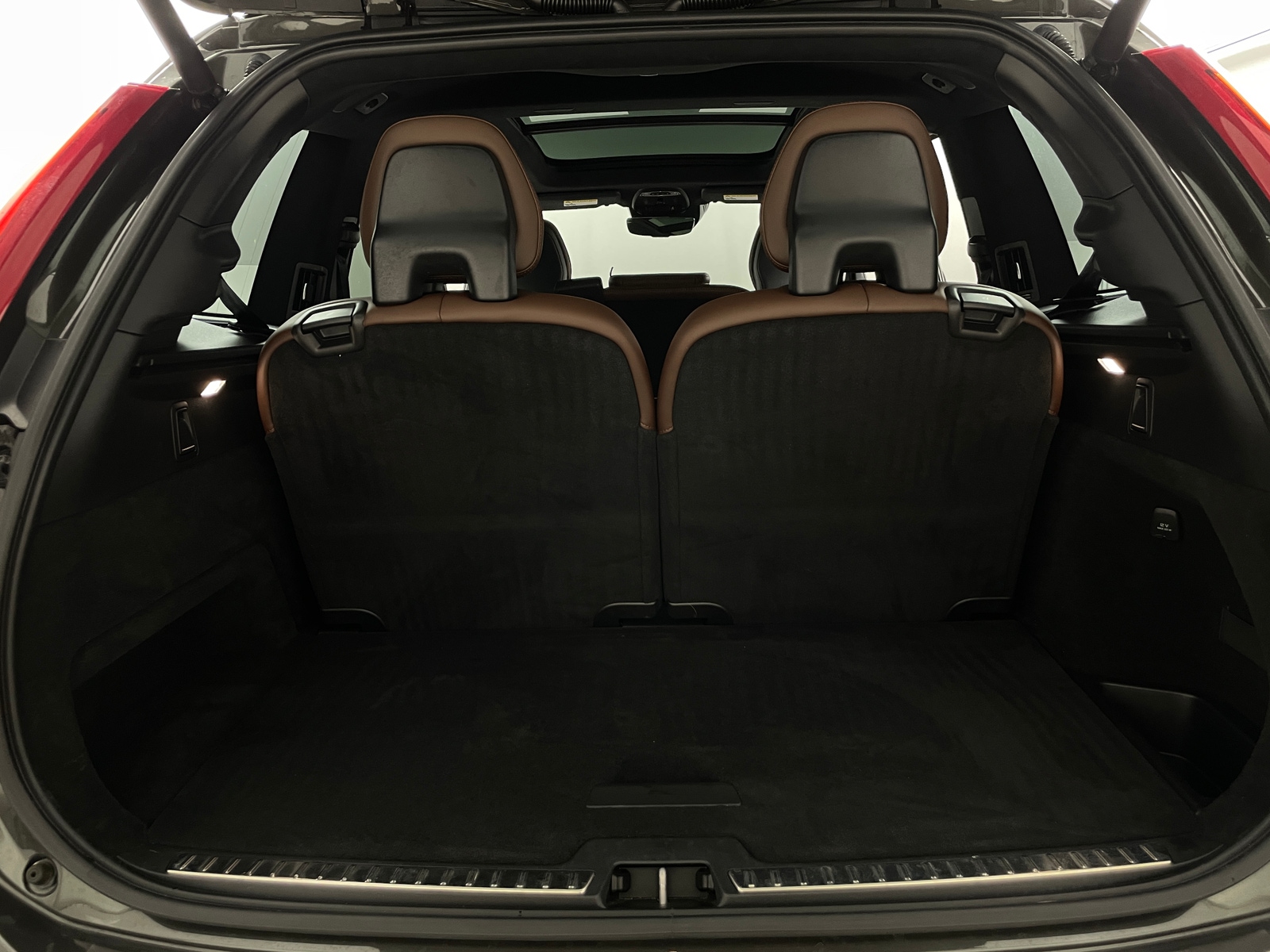 Thumbnail: 2022 Volvo XC90 - 6
