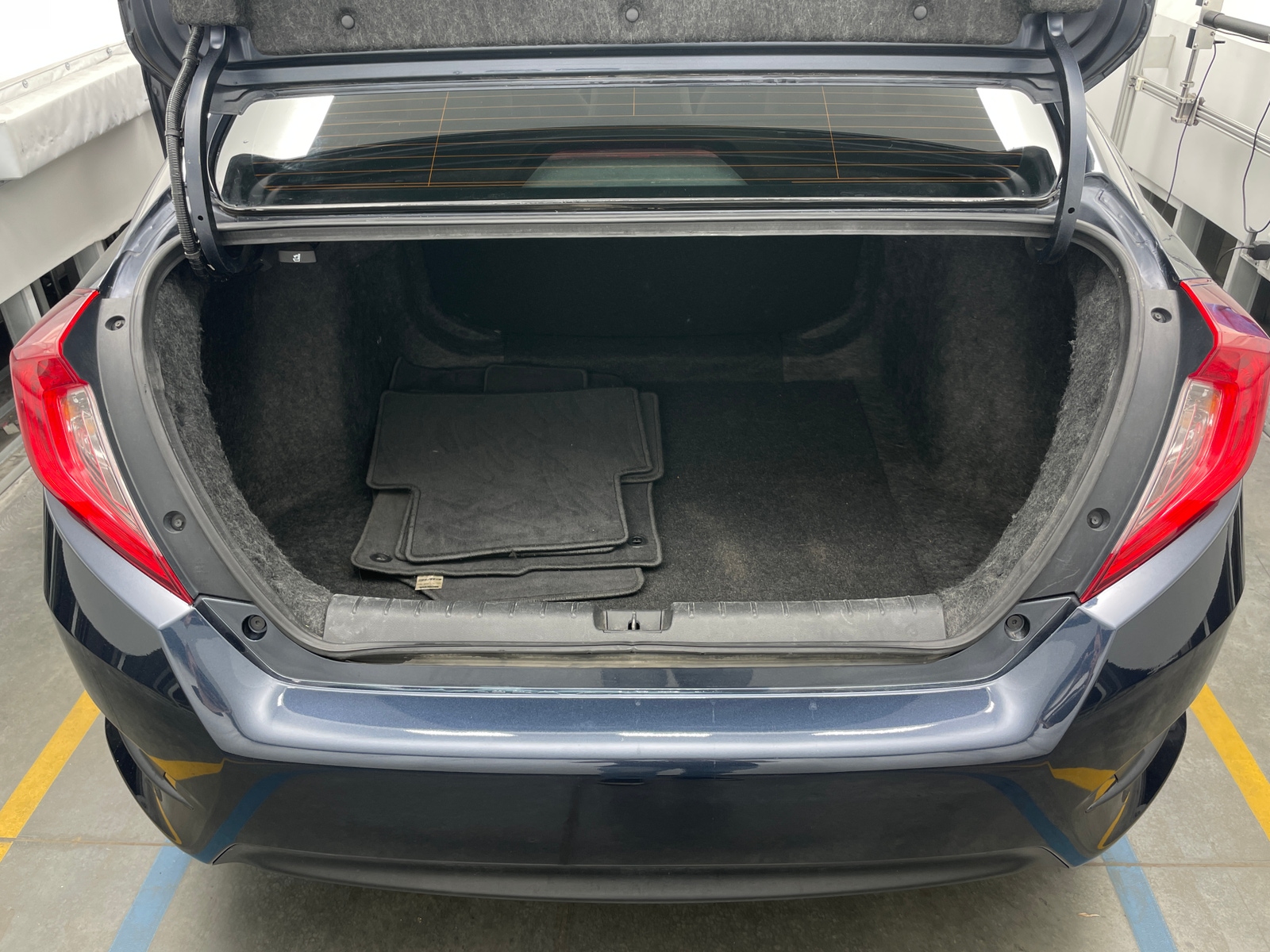 Thumbnail: 2016 Honda Civic - 7