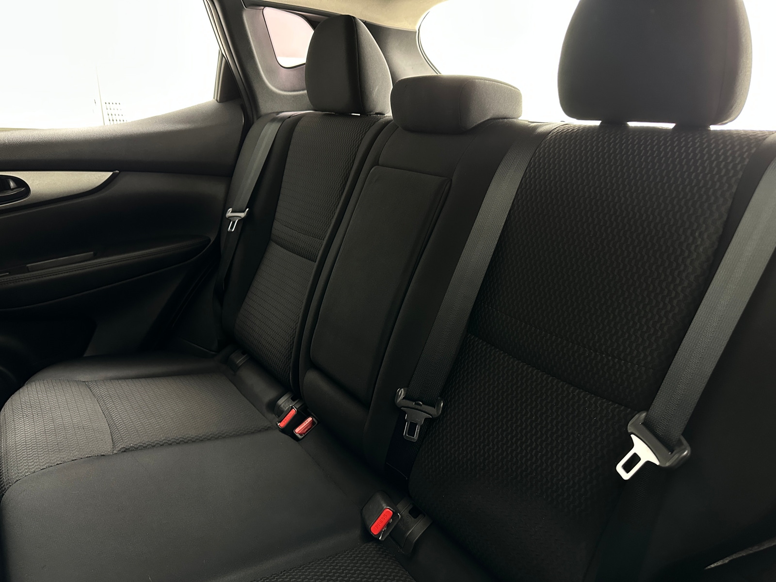 Thumbnail: 2019 Nissan Rogue Sport - 6