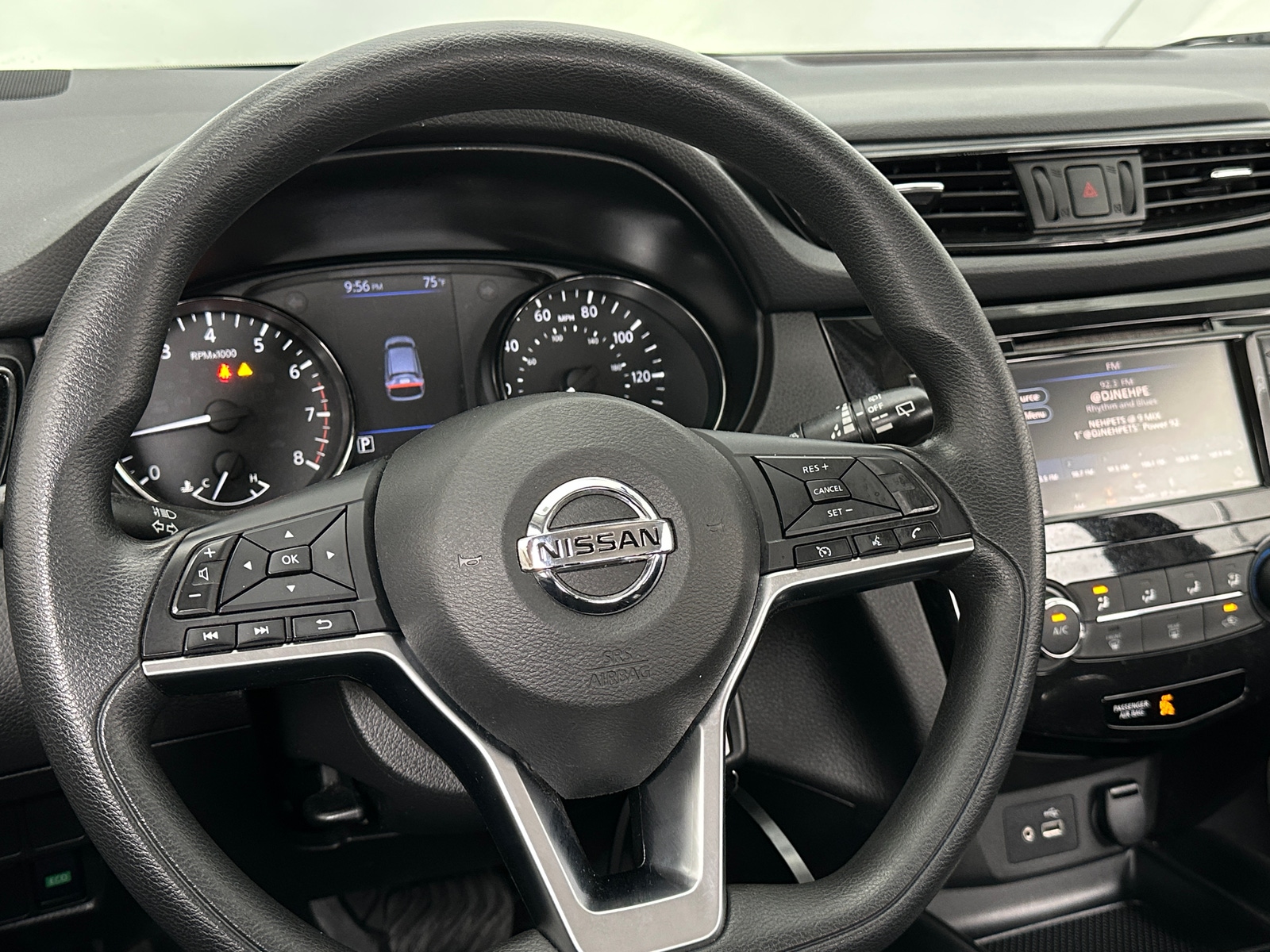 Thumbnail: 2019 Nissan Rogue Sport - 5