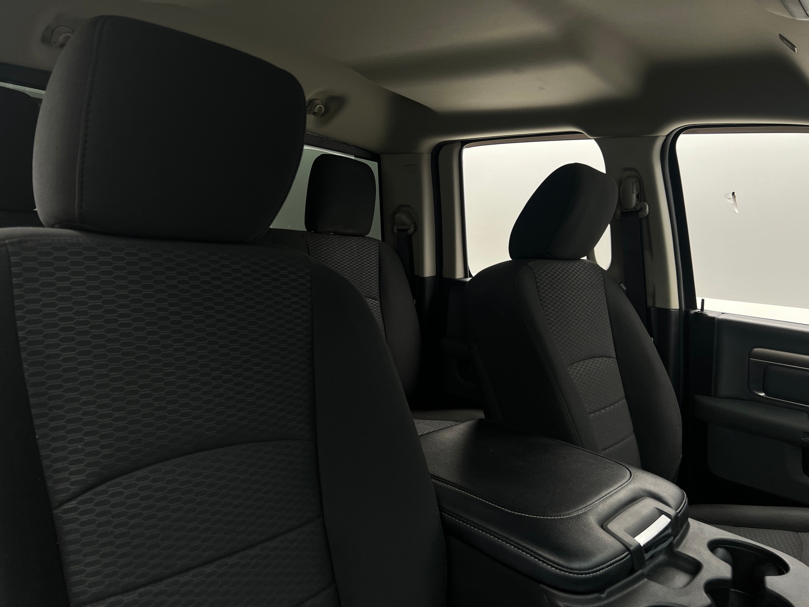Thumbnail: 2019 RAM 1500 Classic - 2