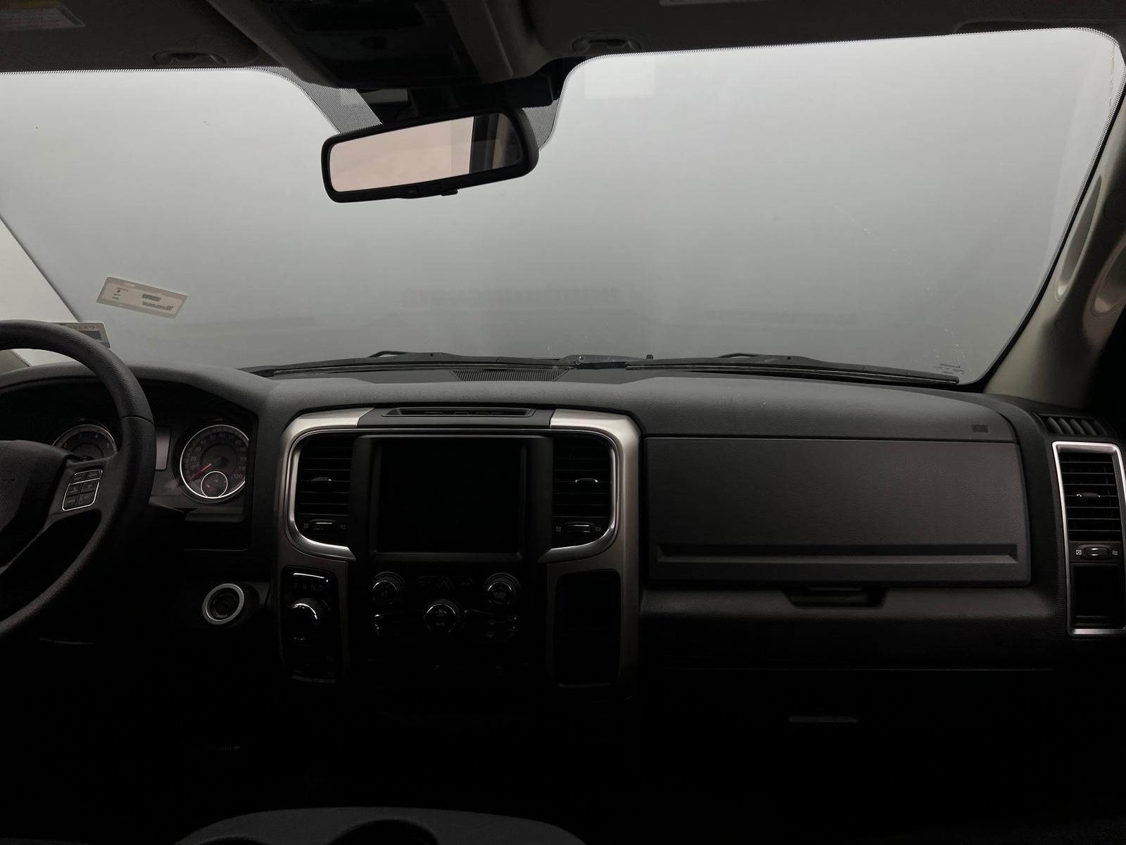Thumbnail: 2019 RAM 1500 Classic - 3