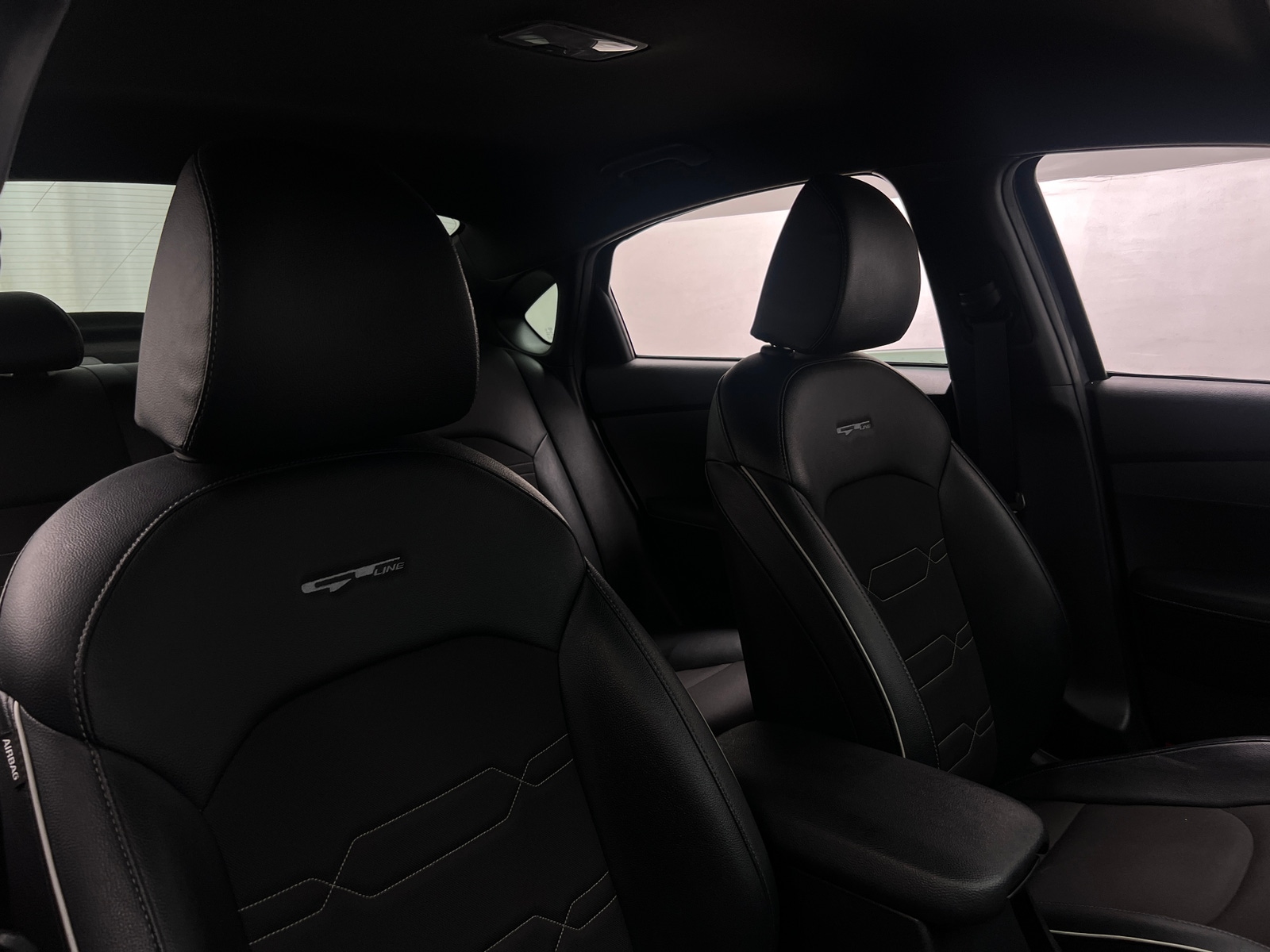 Thumbnail: 2021 Kia Forte - 2
