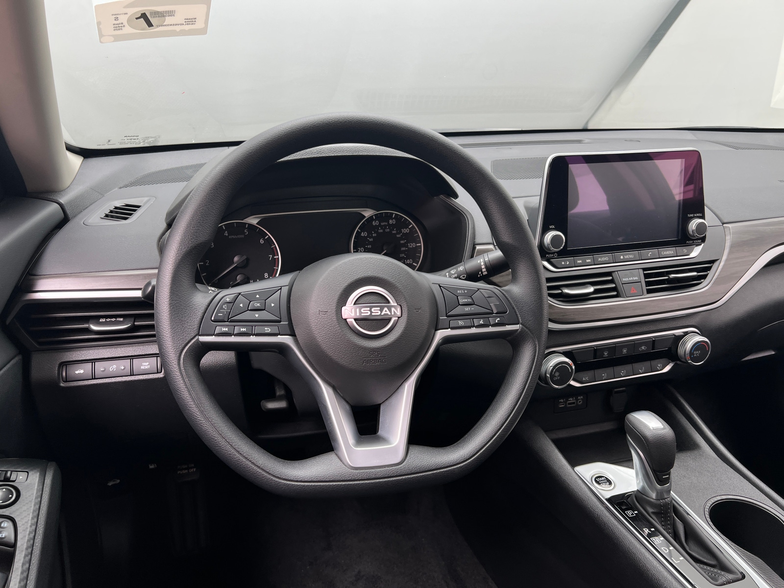 Thumbnail: 2025 Nissan Altima - 5