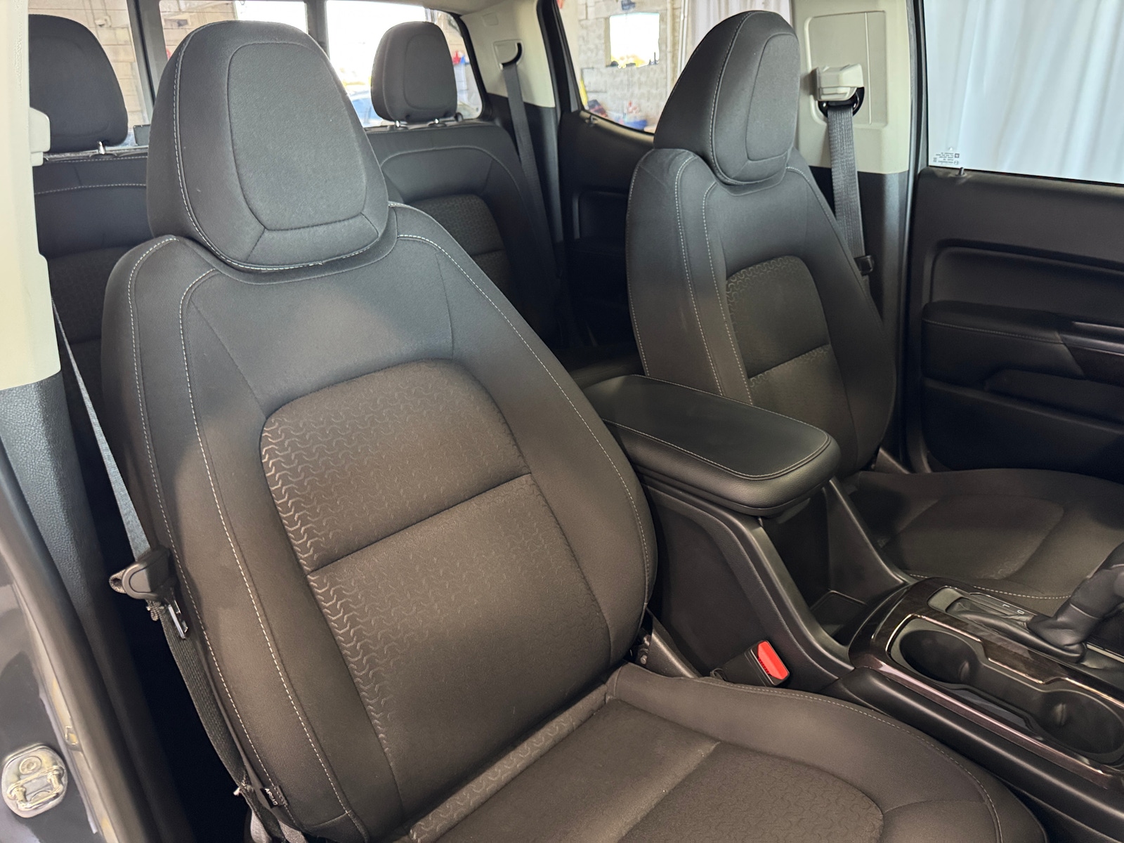 Thumbnail: 2021 GMC Canyon - 2