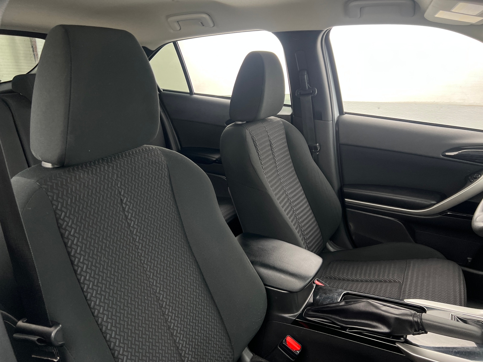 Thumbnail: 2022 Mitsubishi Eclipse Cross - 2