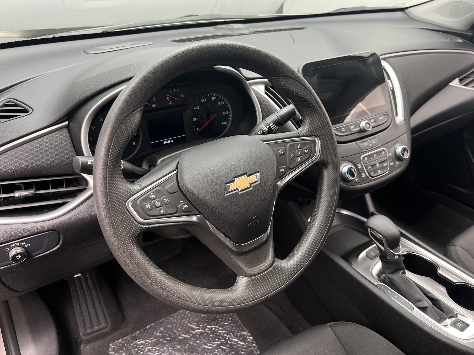 Thumbnail: 2024 Chevrolet Malibu - 5