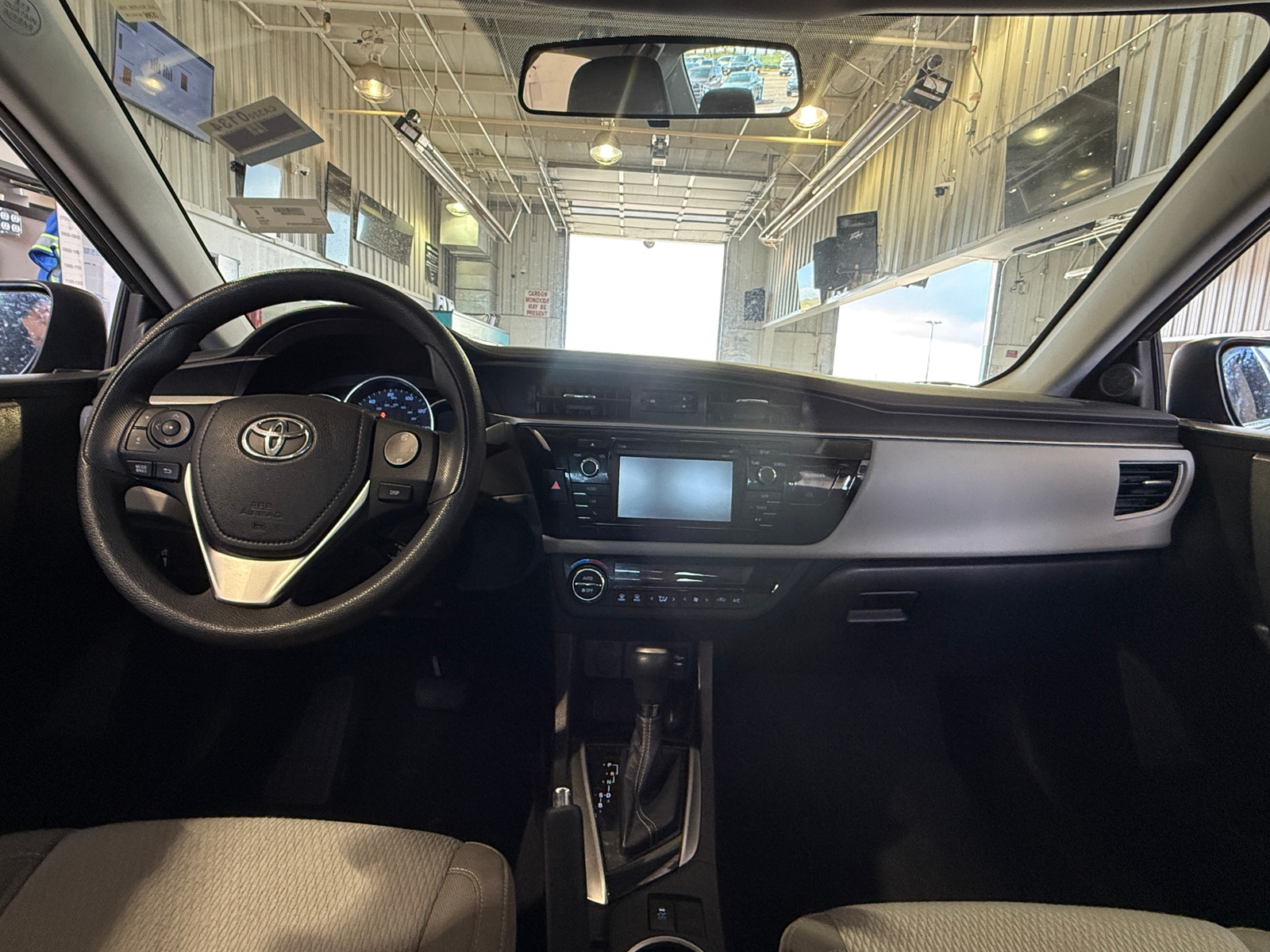 Thumbnail: 2016 Toyota Corolla - 3
