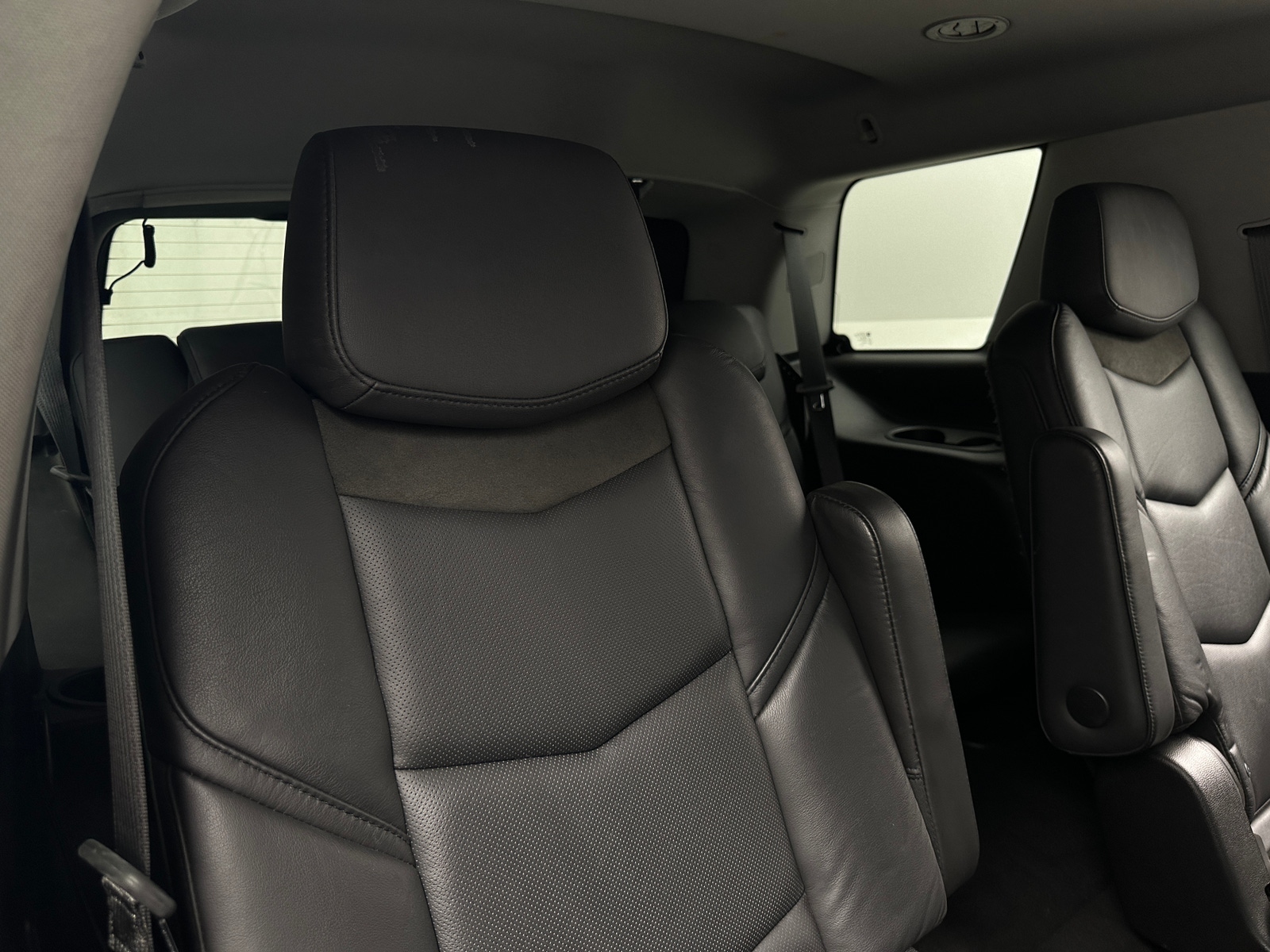 Thumbnail: 2019 Cadillac Escalade - 5