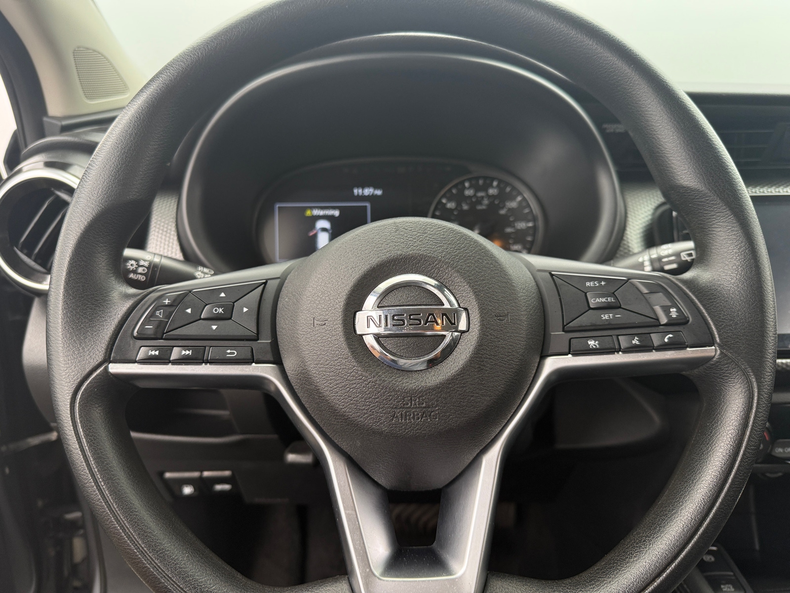 Thumbnail: 2021 Nissan Kicks - 5