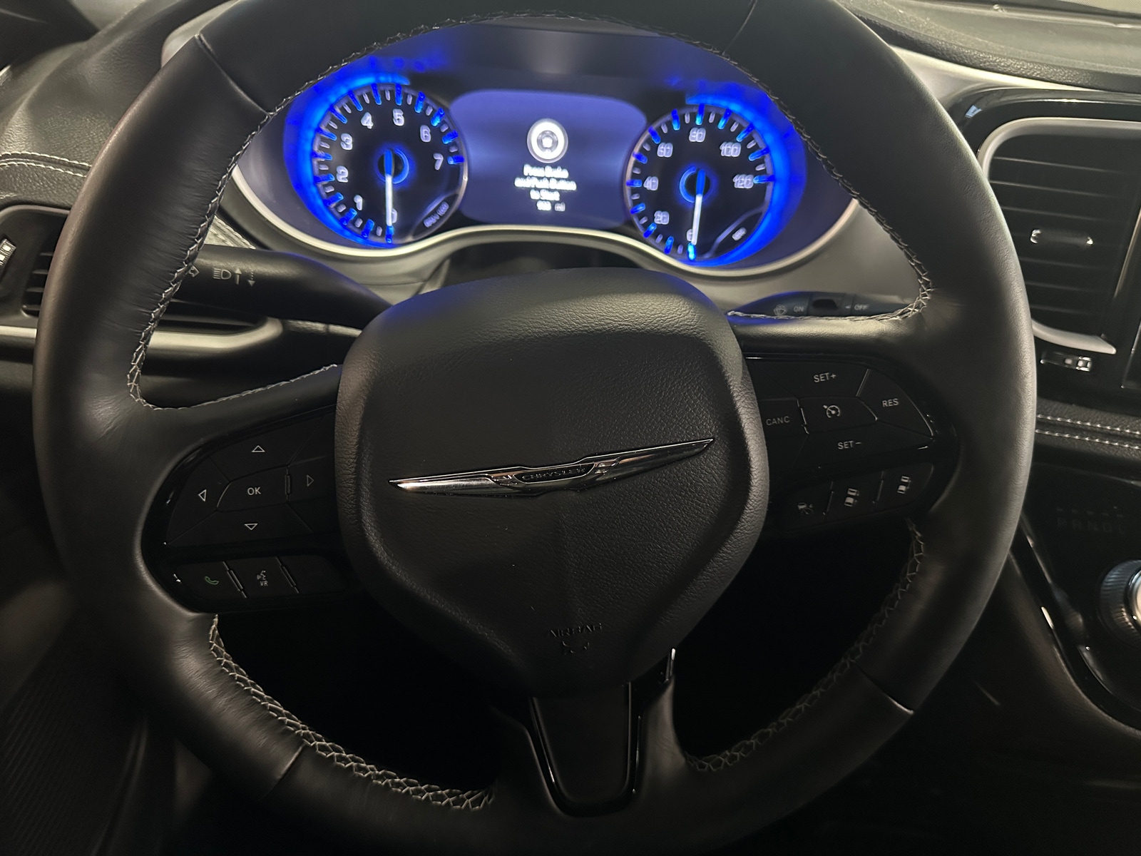 Thumbnail: 2021 Chrysler Pacifica - 4