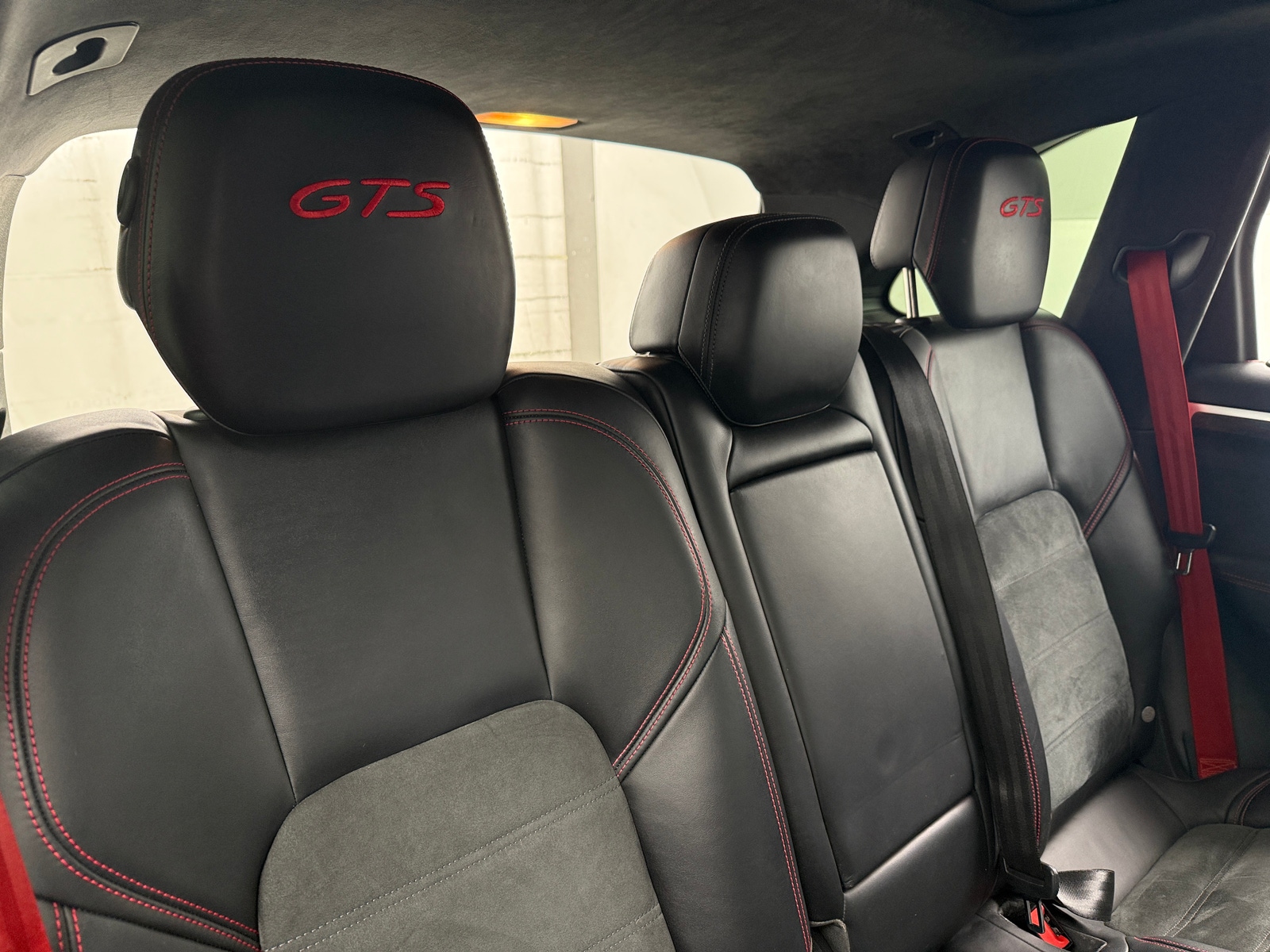 Thumbnail: 2014 Porsche Cayenne - 5