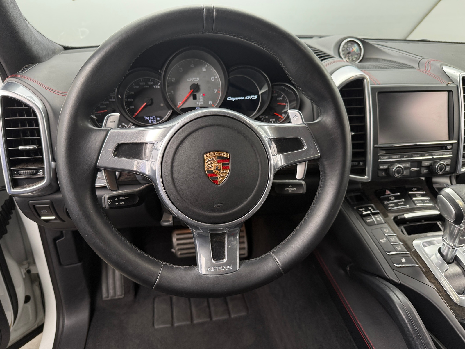 Thumbnail: 2014 Porsche Cayenne - 4