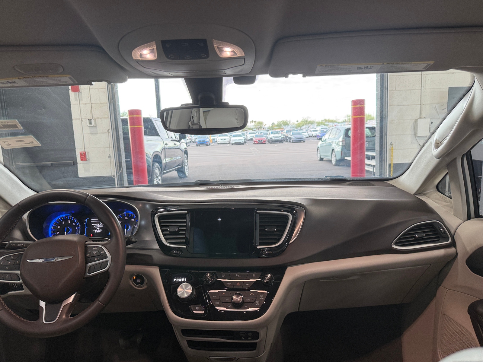 Thumbnail: 2017 Chrysler Pacifica - 2
