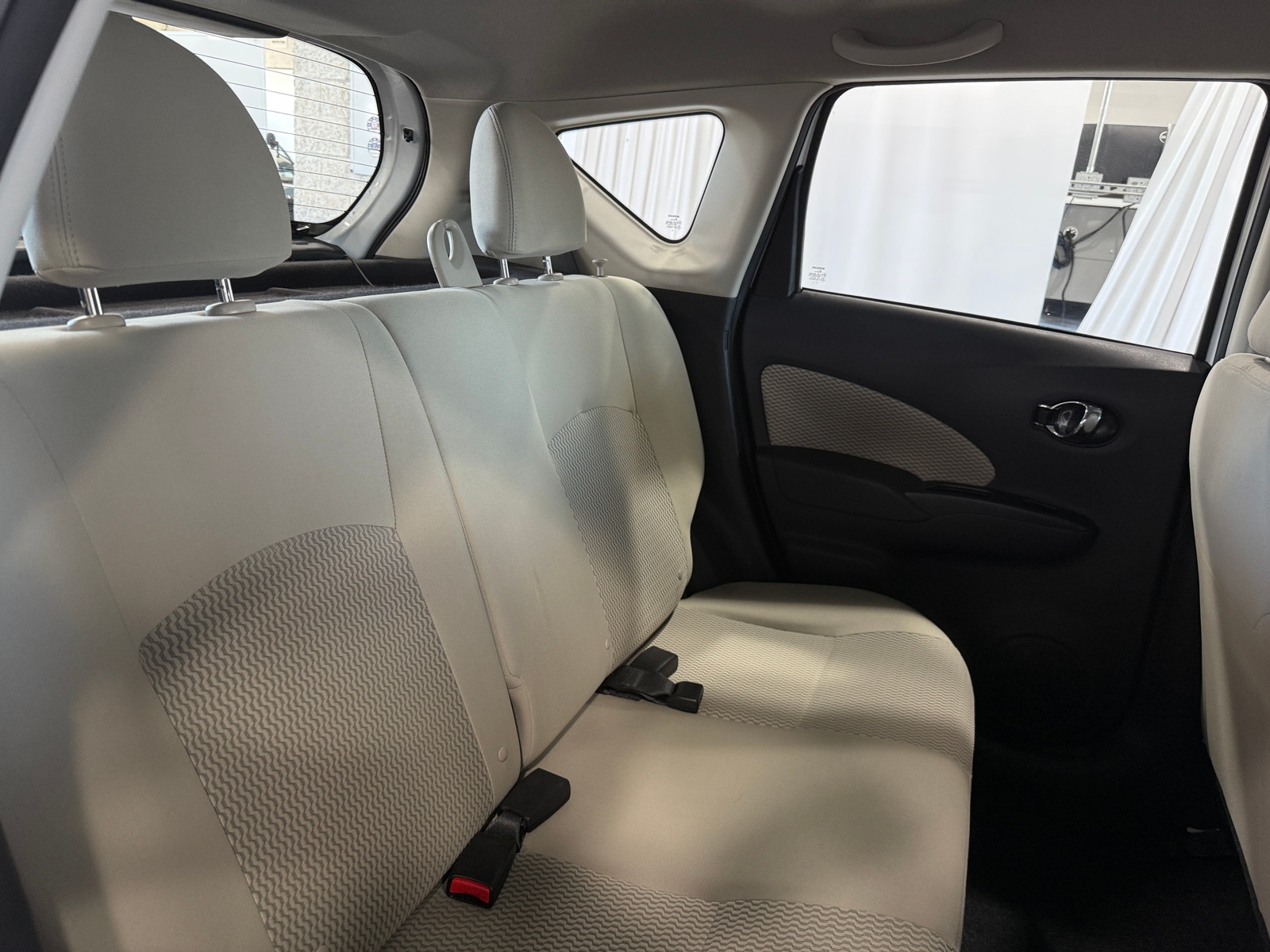 Thumbnail: 2016 Nissan Versa Note - 6