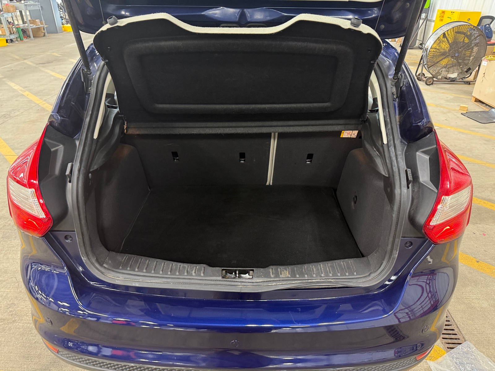 Thumbnail: 2012 Ford Focus - 7