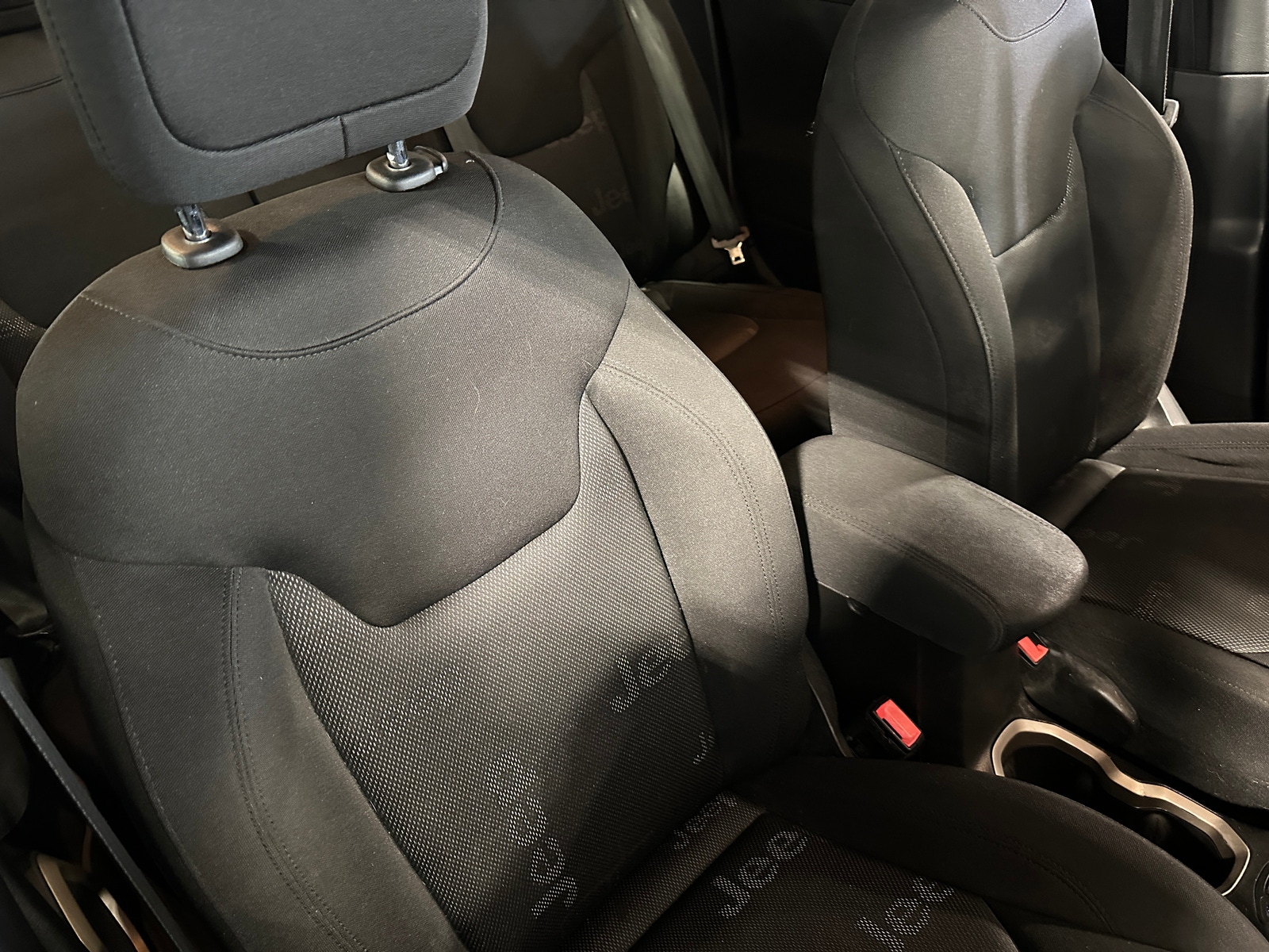 Thumbnail: 2016 Jeep Renegade - 2