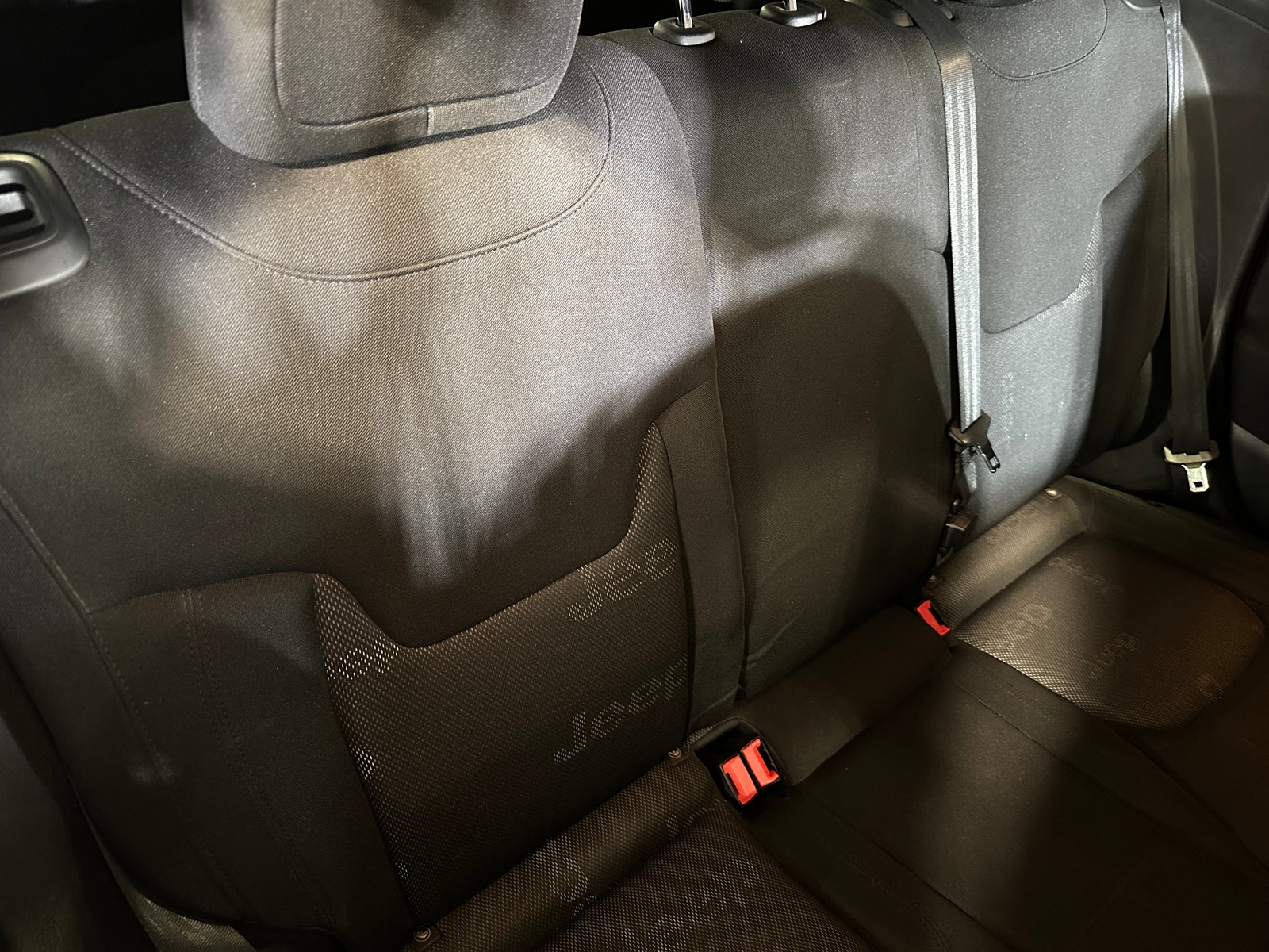 Thumbnail: 2016 Jeep Renegade - 6