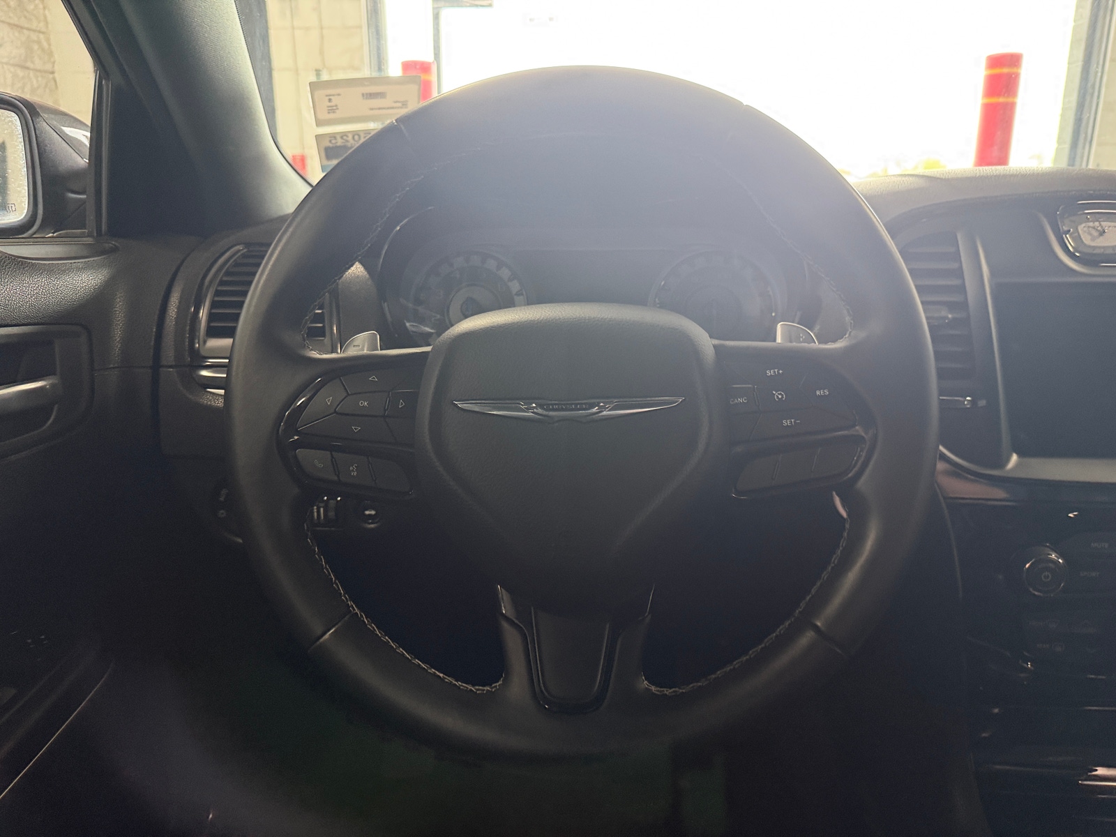 Thumbnail: 2018 Chrysler 300 - 4