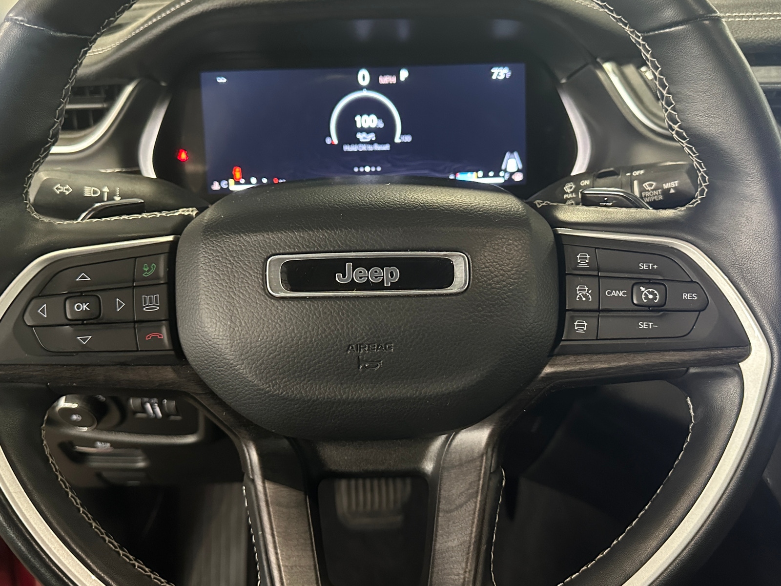 Thumbnail: 2022 Jeep Grand Cherokee L - 4