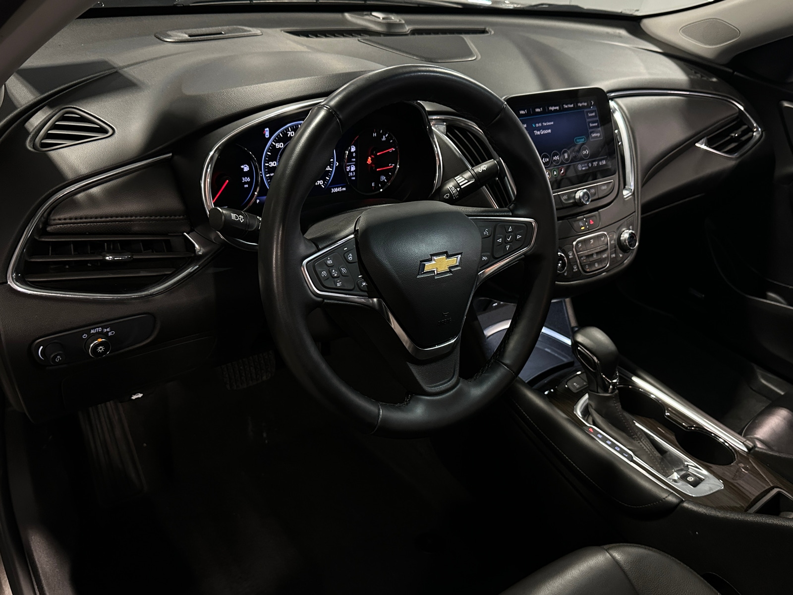 Thumbnail: 2024 Chevrolet Malibu - 2
