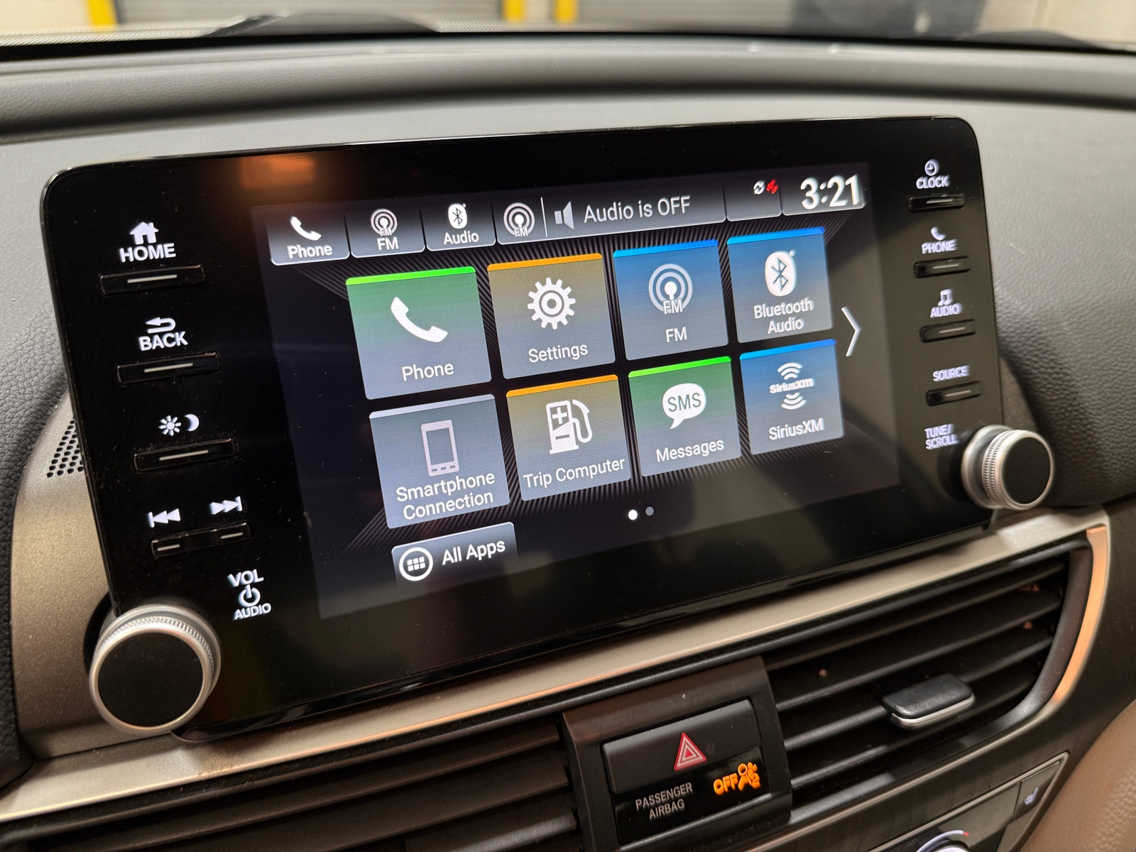 Thumbnail: 2019 Honda Accord - 3