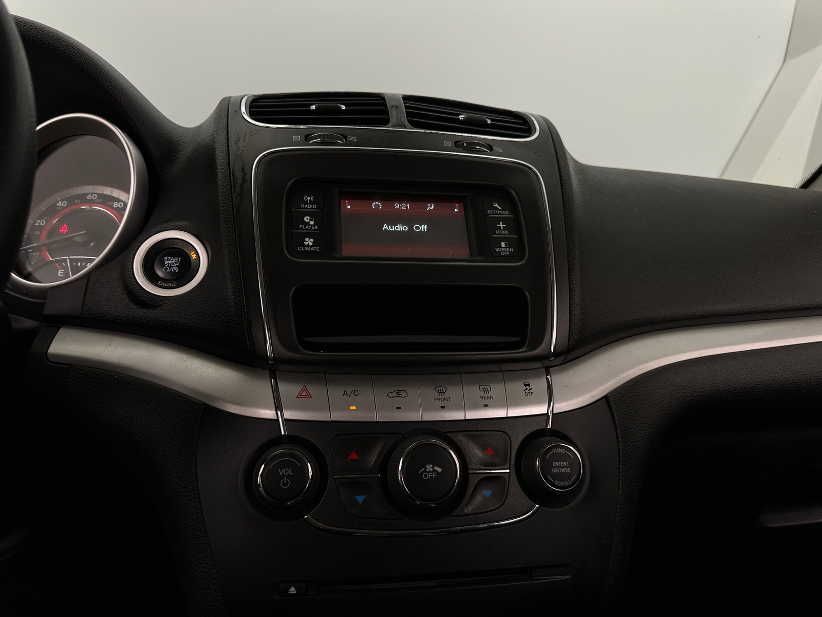 Thumbnail: 2016 Dodge Journey - 4