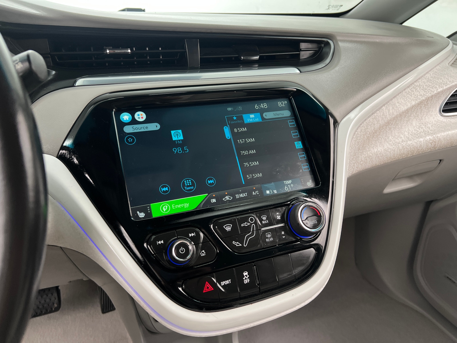 Thumbnail: 2019 Chevrolet Bolt EV - 3