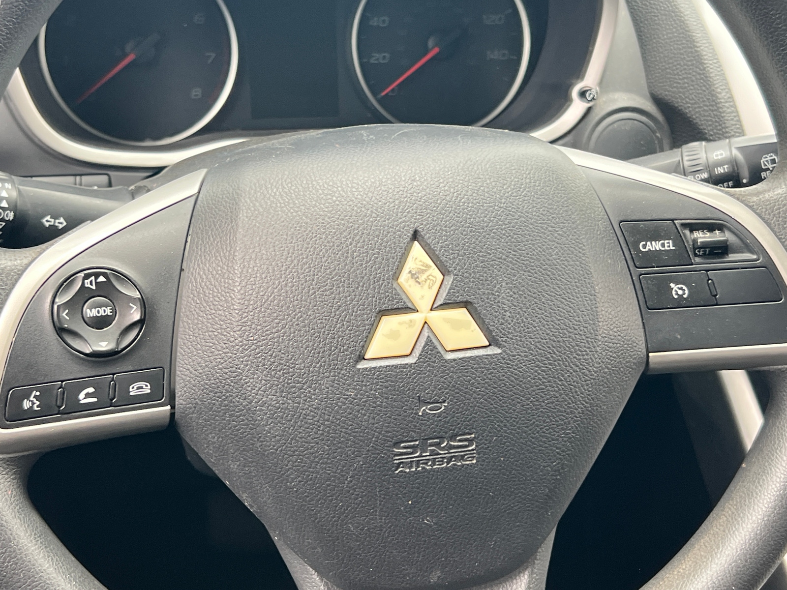 Thumbnail: 2018 Mitsubishi Eclipse Cross - 5