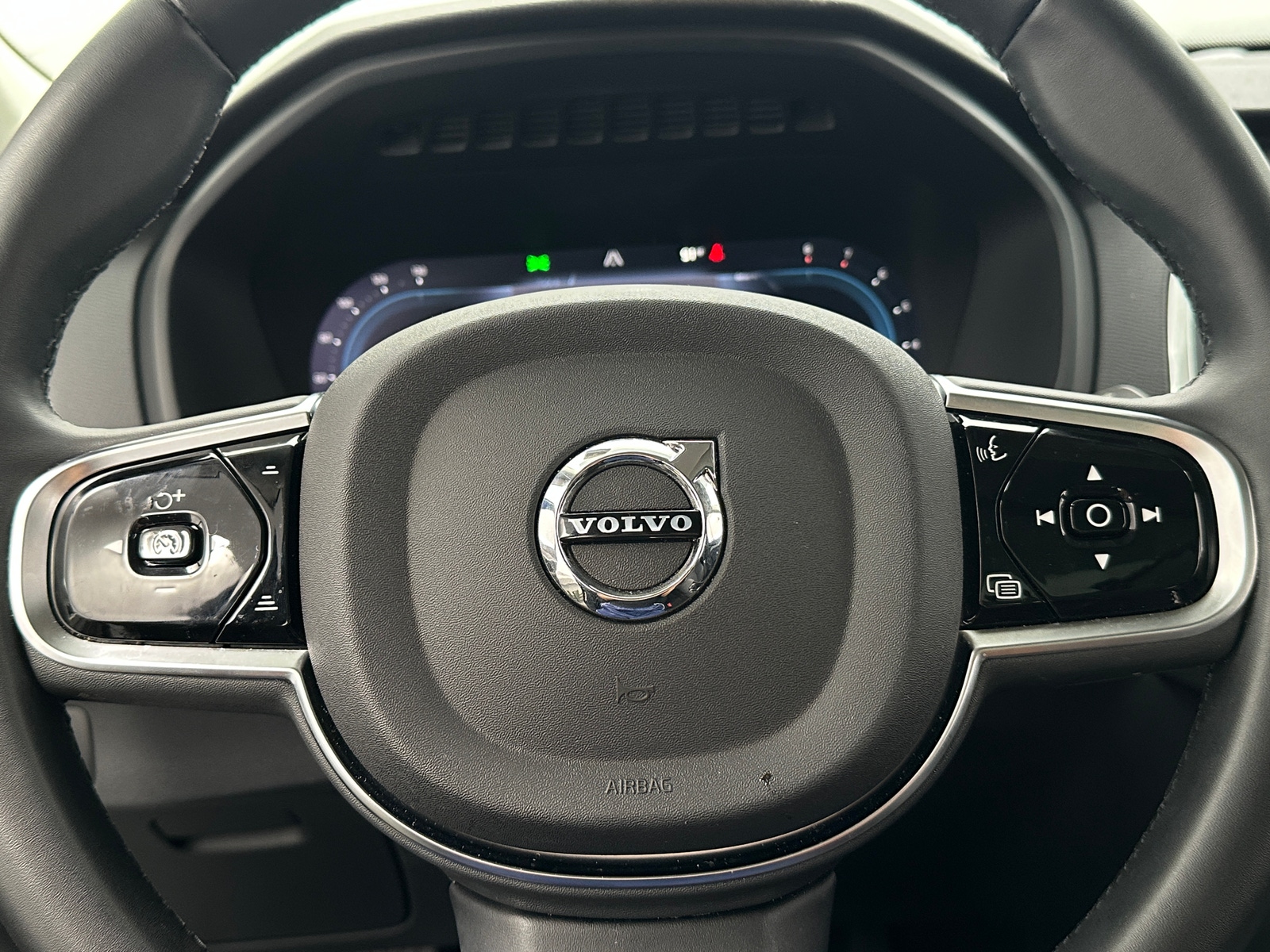 Thumbnail: 2024 Volvo XC90 - 4
