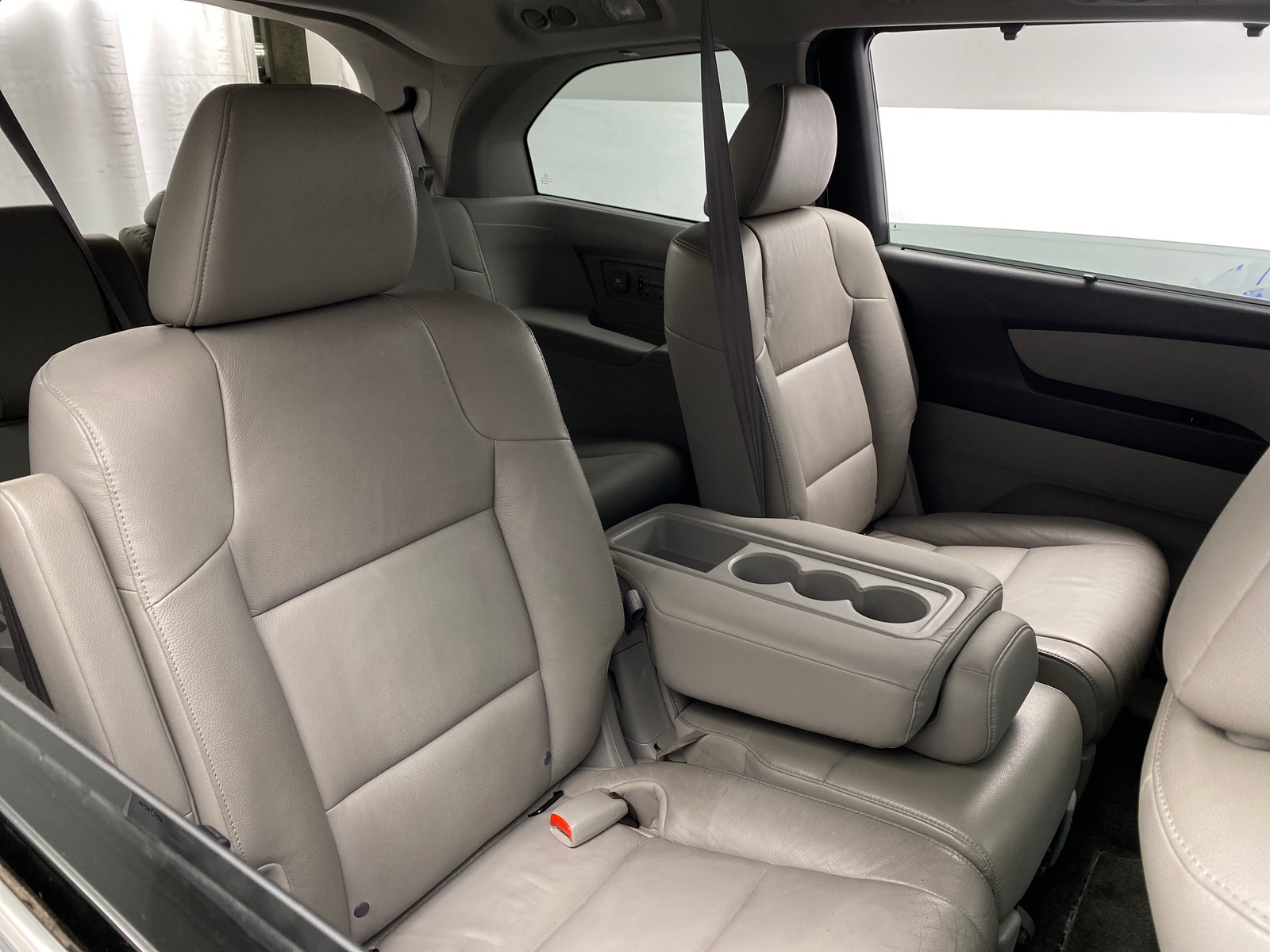 Thumbnail: 2013 Honda Odyssey - 5