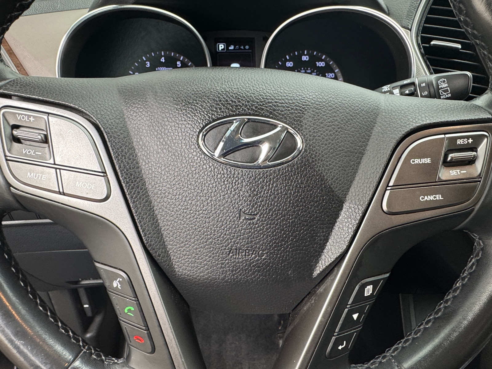 Thumbnail: 2018 Hyundai Santa Fe - 4