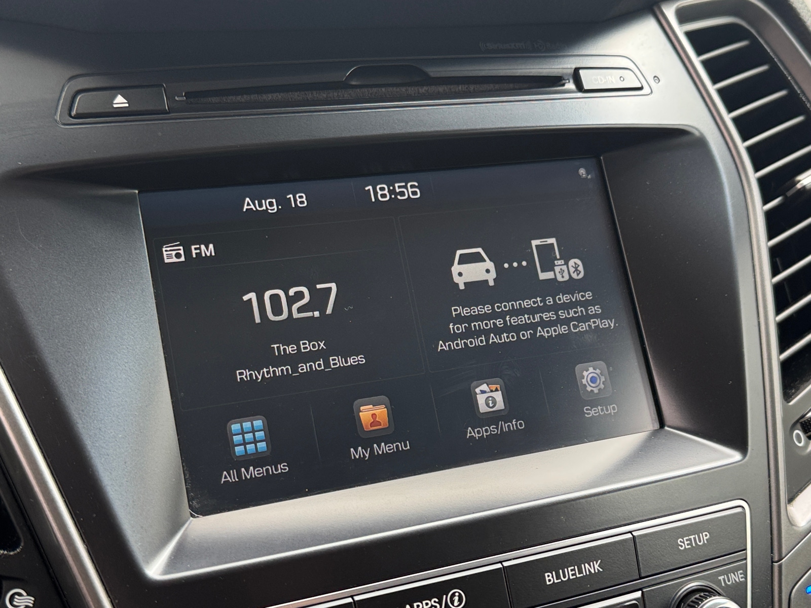 Thumbnail: 2018 Hyundai Santa Fe - 3