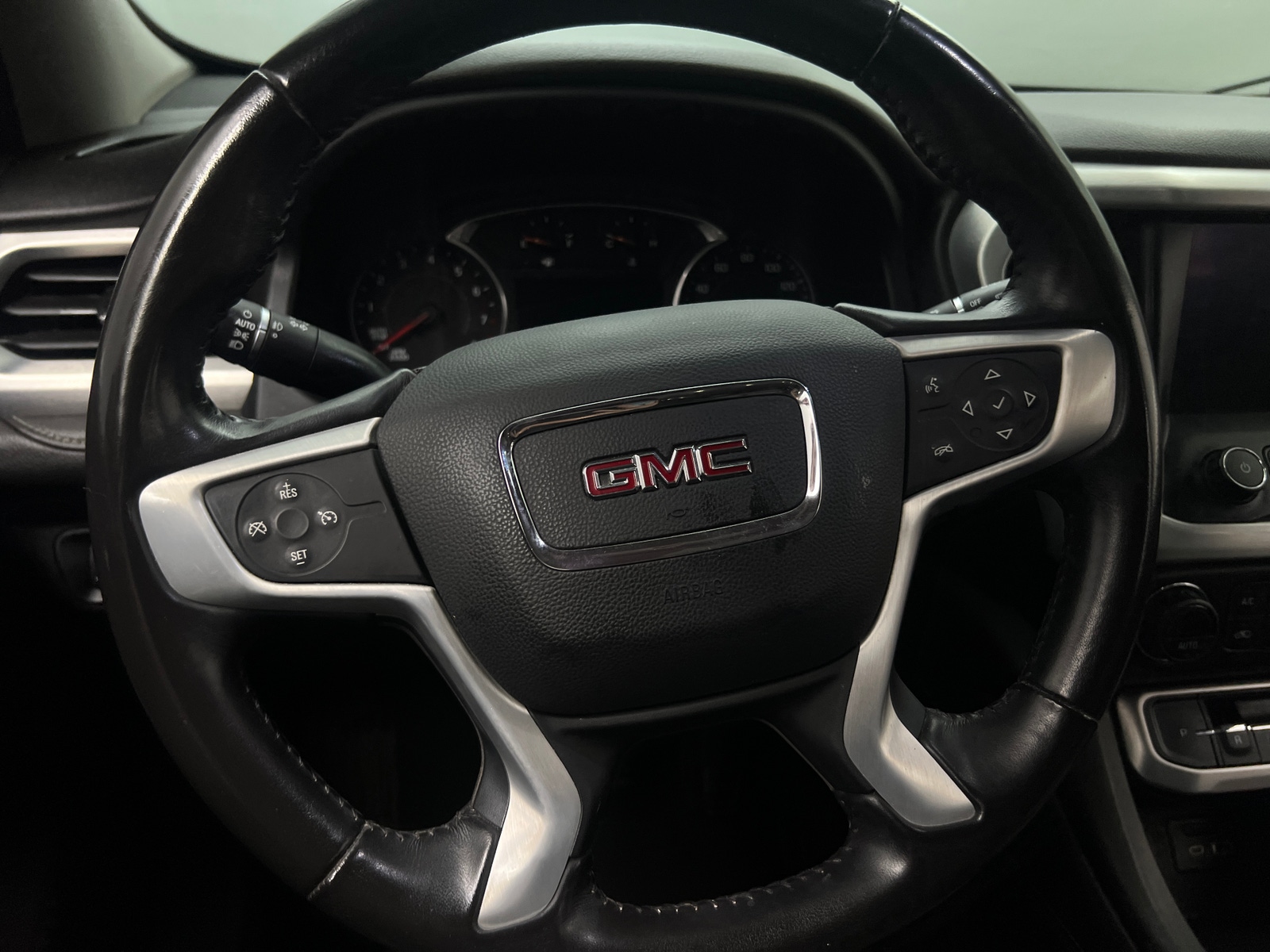 Thumbnail: 2020 GMC Acadia - 4