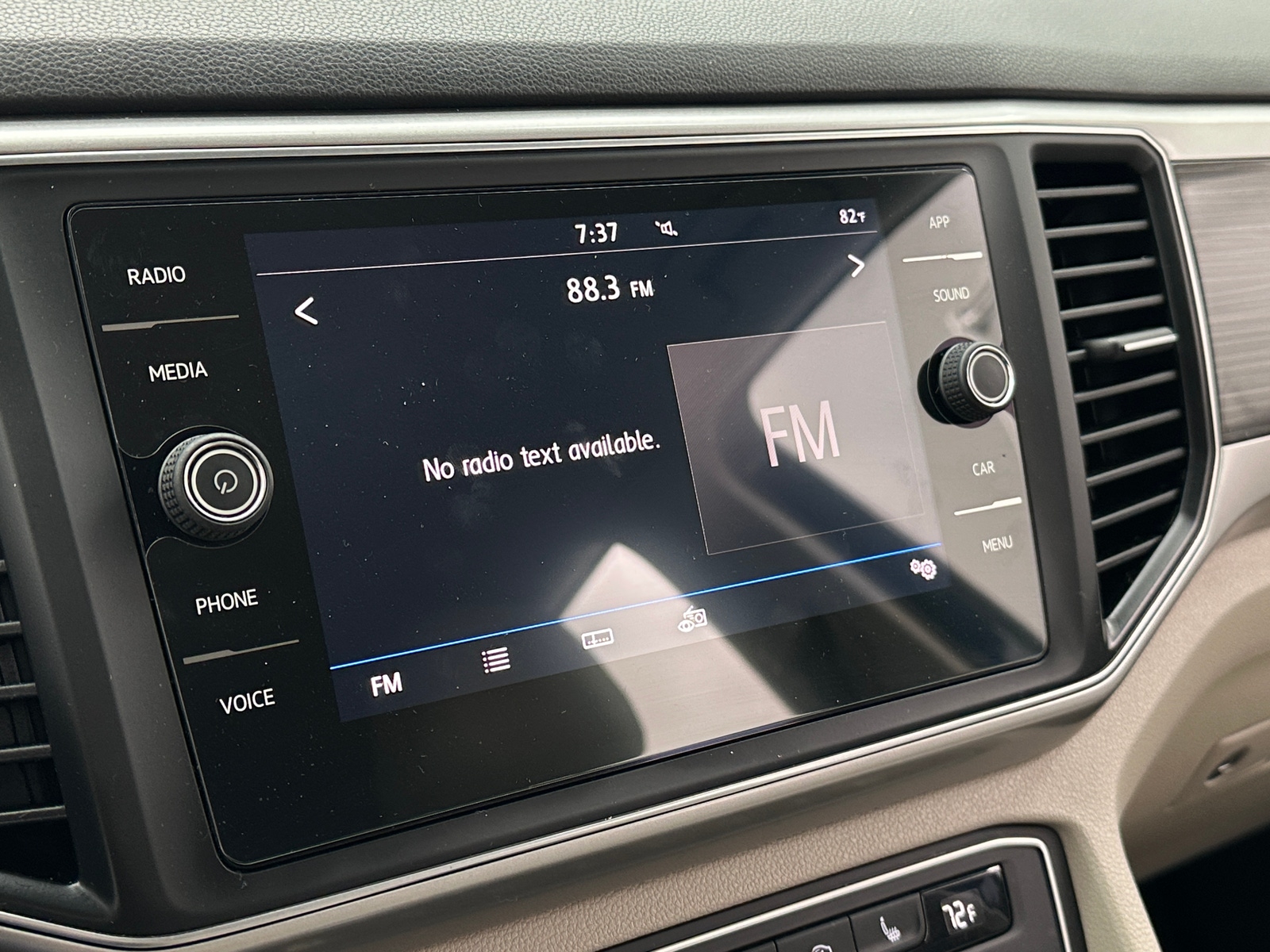 Thumbnail: 2019 Volkswagen Atlas - 3