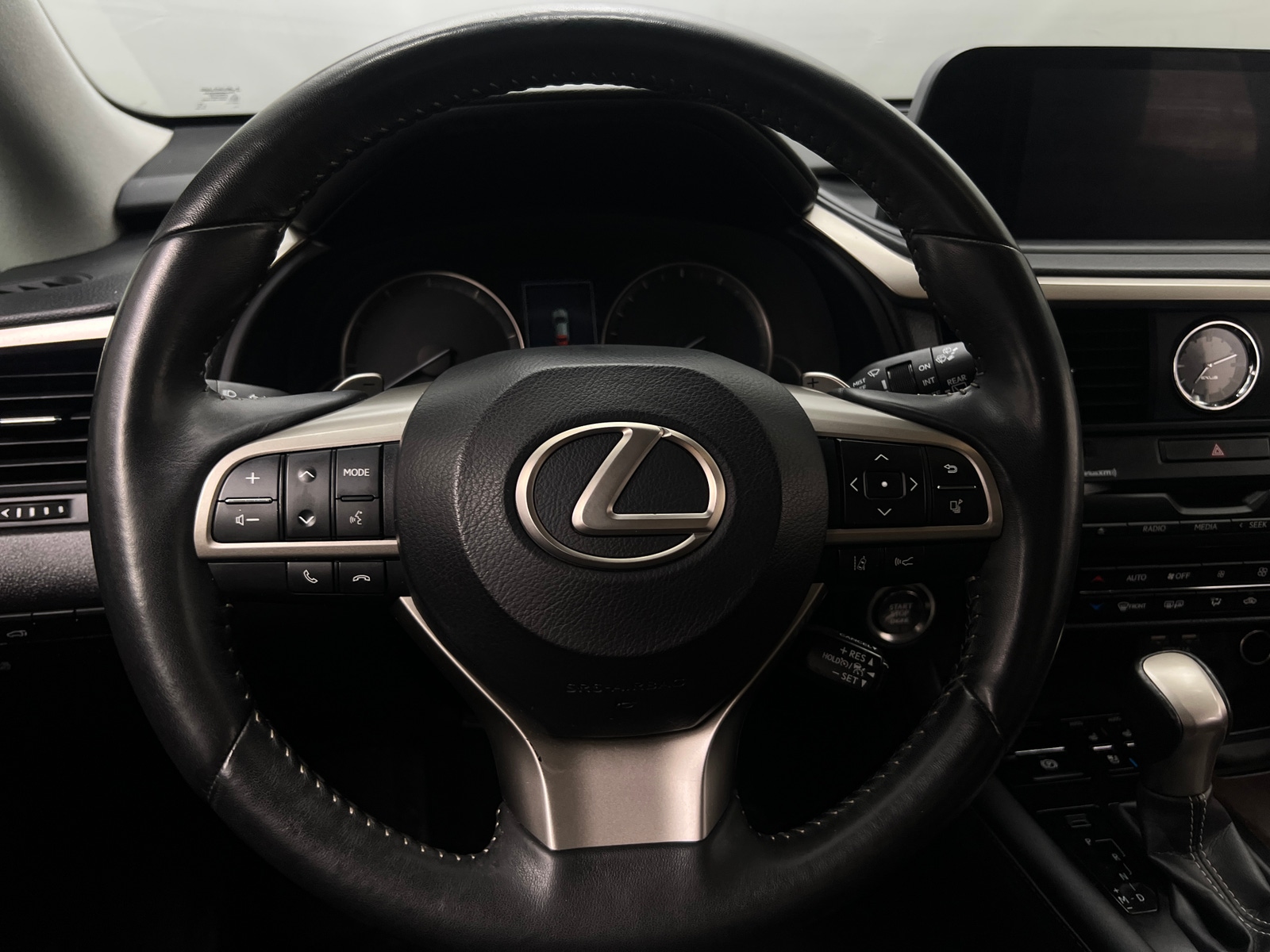 Thumbnail: 2020 Lexus RX - 4
