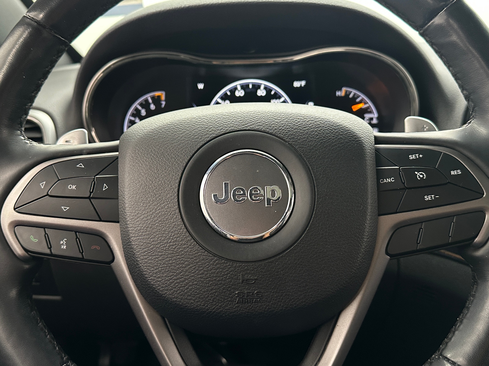 Thumbnail: 2021 Jeep Grand Cherokee - 4