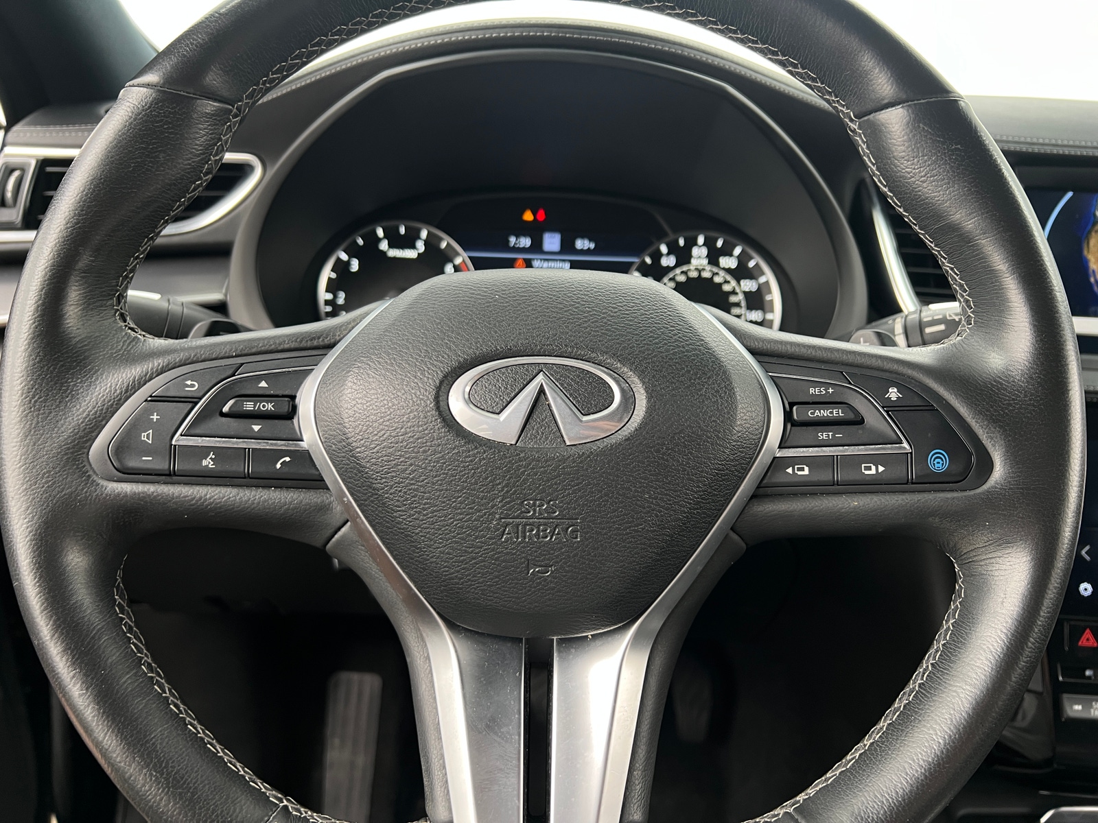 Thumbnail: 2022 INFINITI QX55 - 4