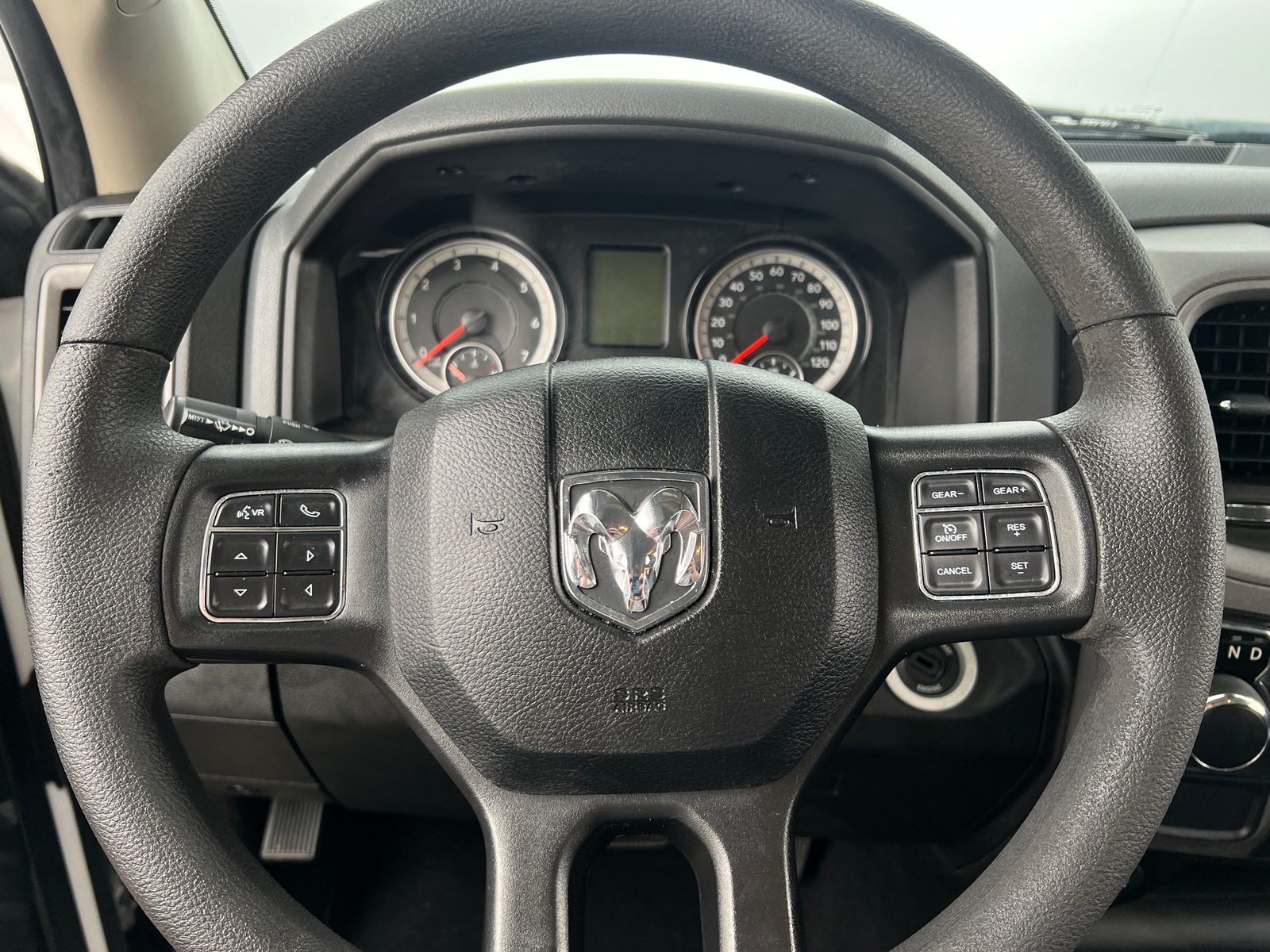 Thumbnail: 2020 RAM 1500 Classic - 5