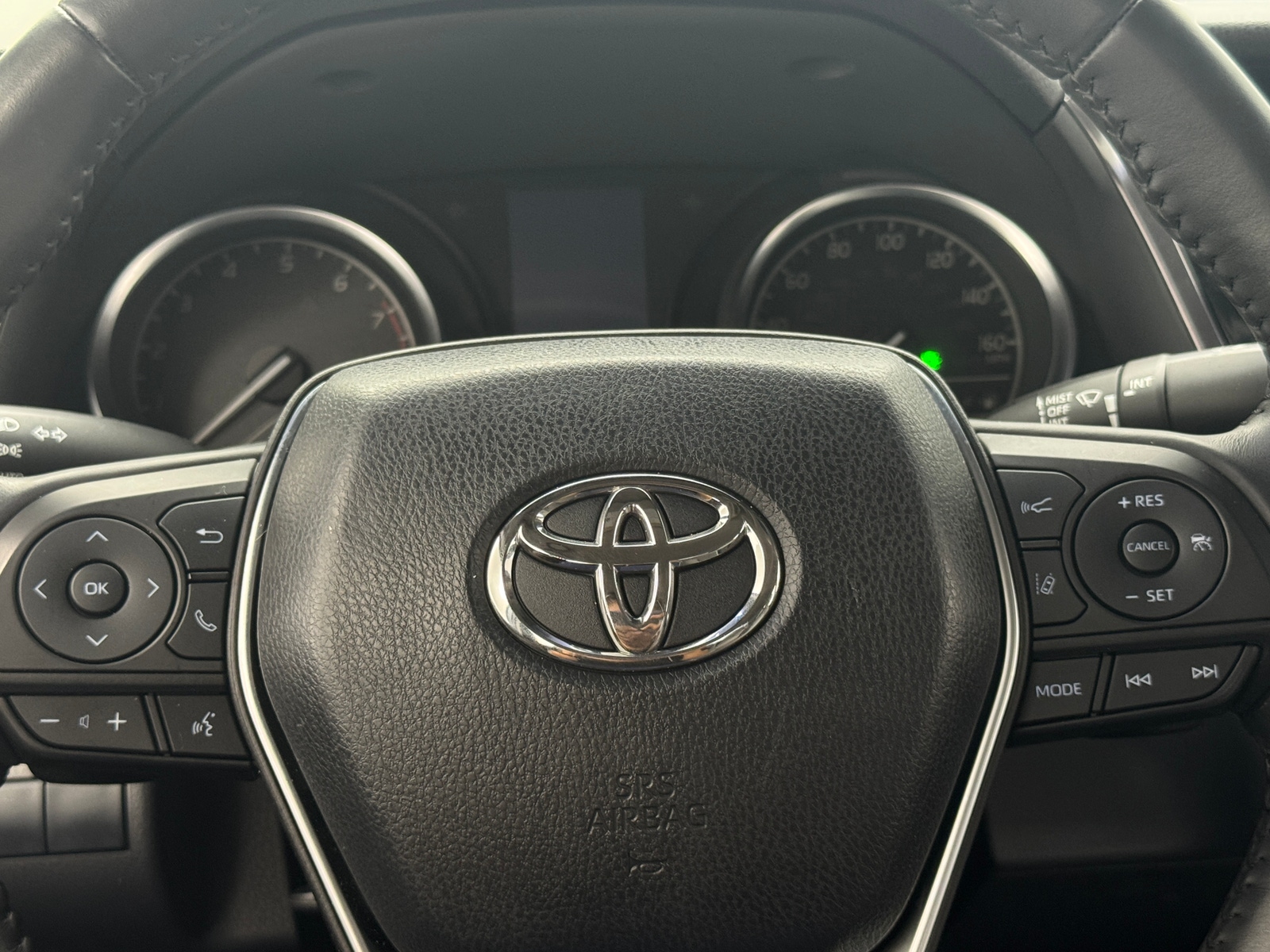 Thumbnail: 2018 Toyota Camry - 5