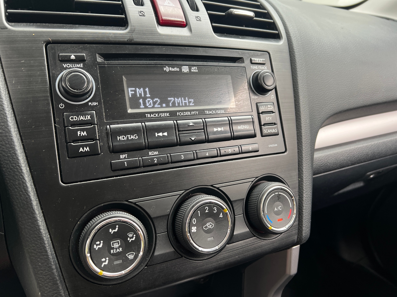 Thumbnail: 2015 Subaru Forester - 4