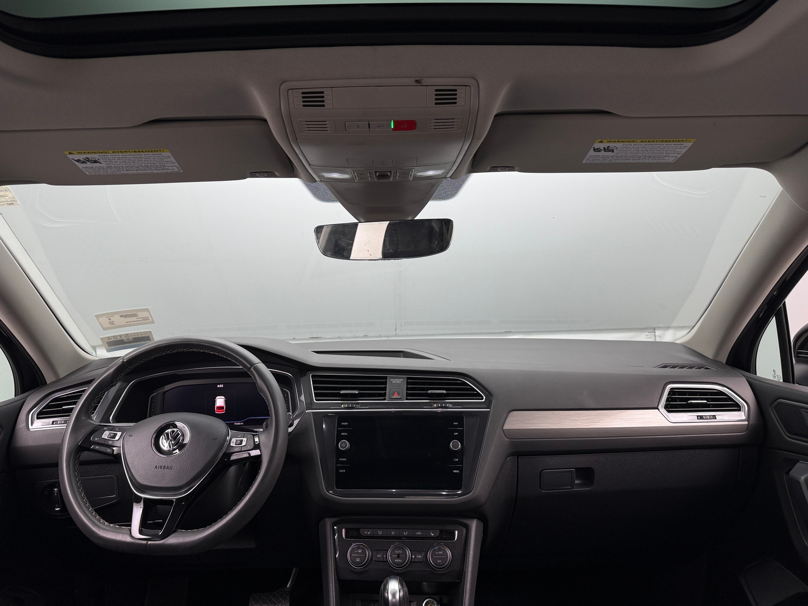 Thumbnail: 2021 Volkswagen Tiguan - 2